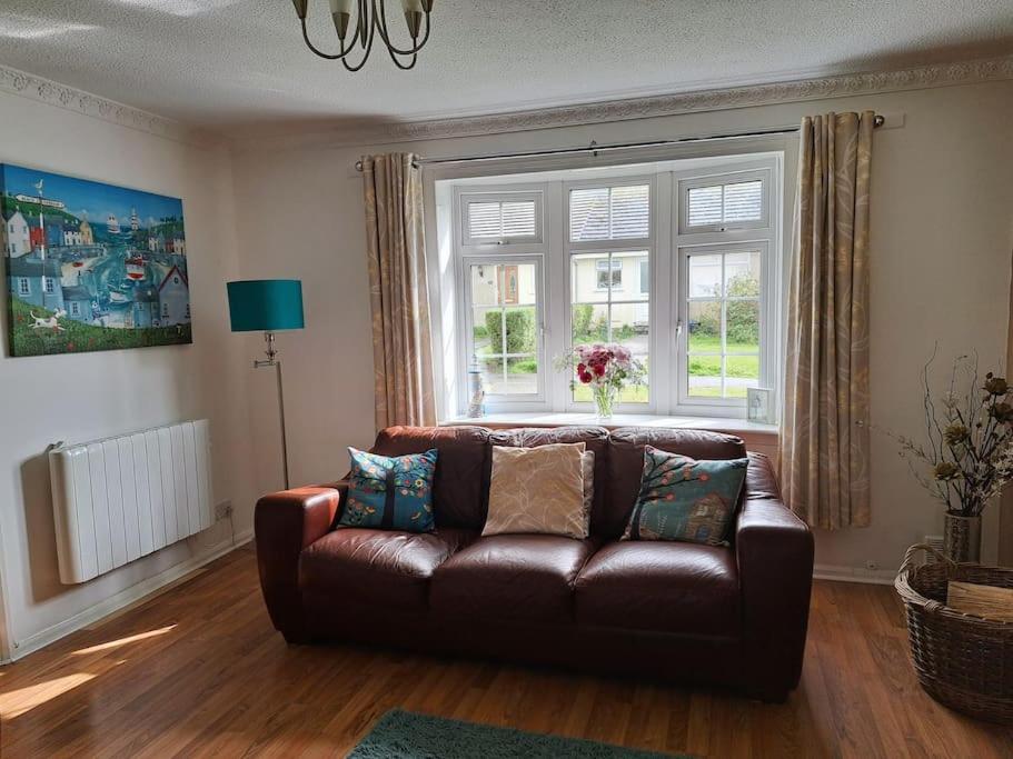 Pet and family friendly modern house in Crantock, close to the beach