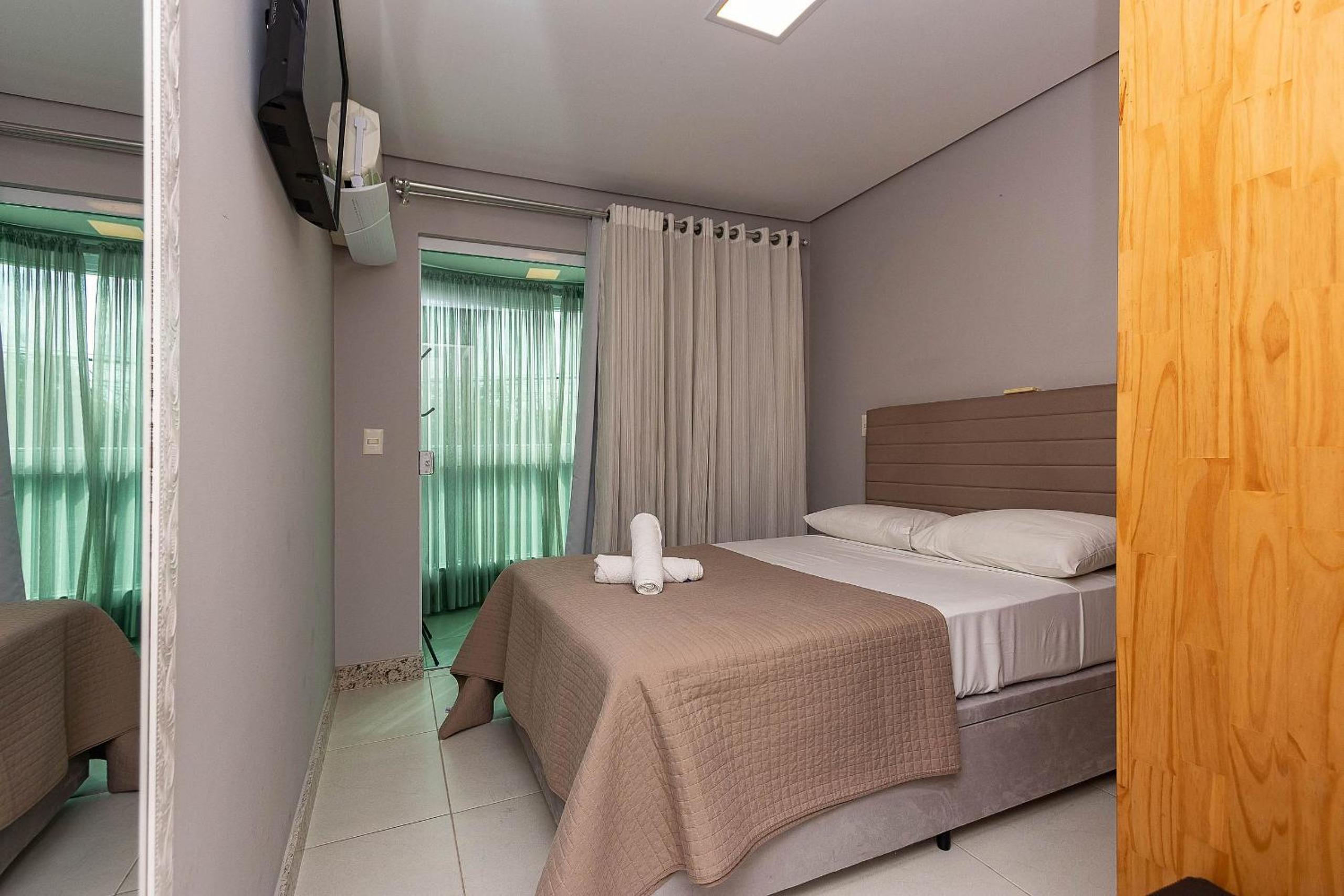 Vila das Ondas 206 - Apartamento Econômico a Metros do Mar em Canto Grande - 2 Dormitórios Para até 4 pessoas