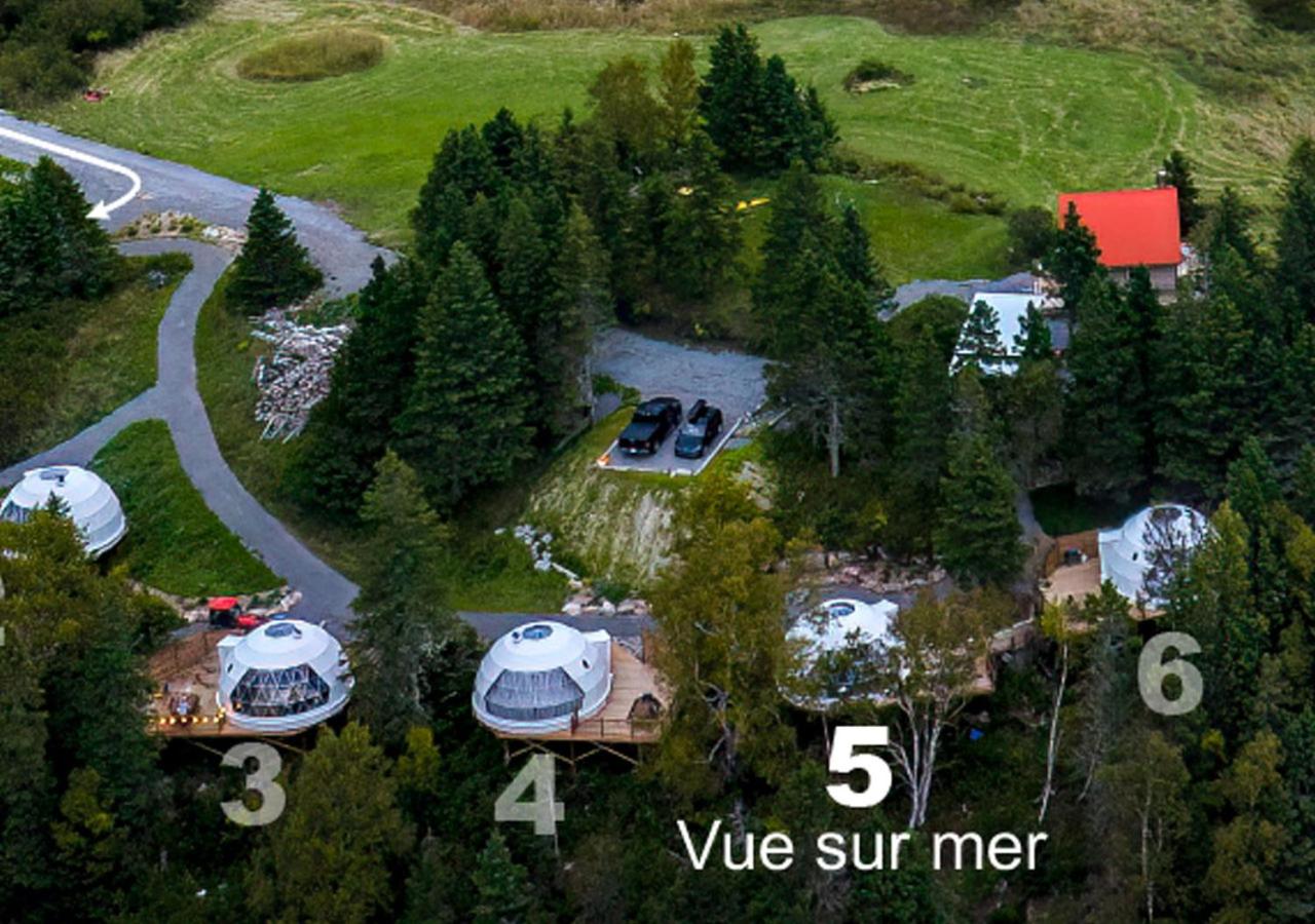 Domes Rocher Percé at Domaine Renard