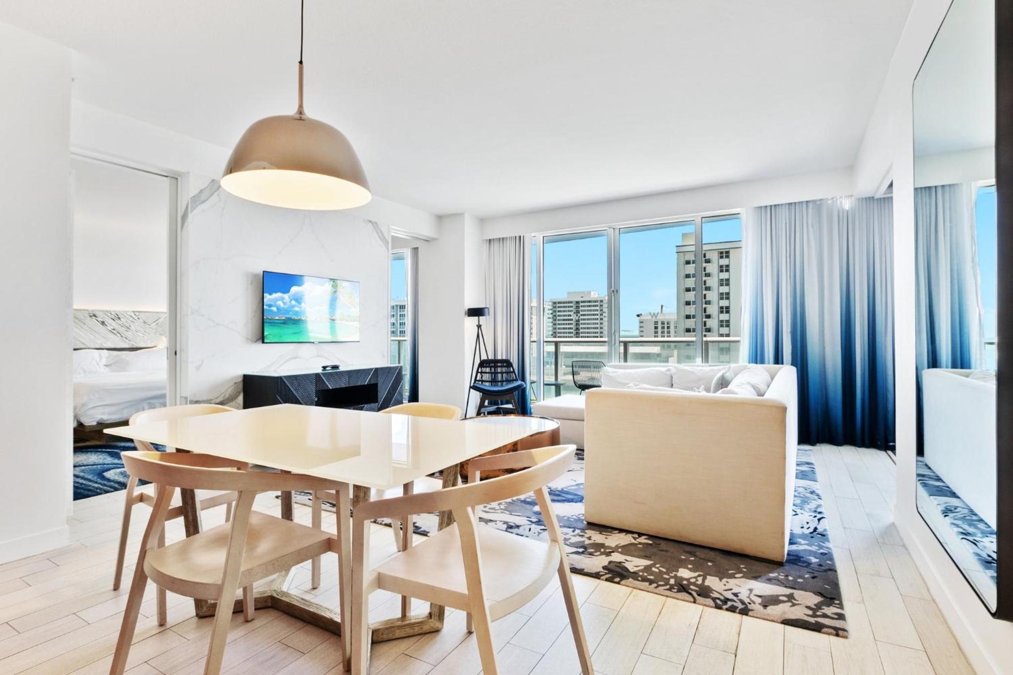 Oceanview Luxury, Resort Access, Sleeps 6 2BR 2BA - Vista Mar by HomeStakes Stays view 4