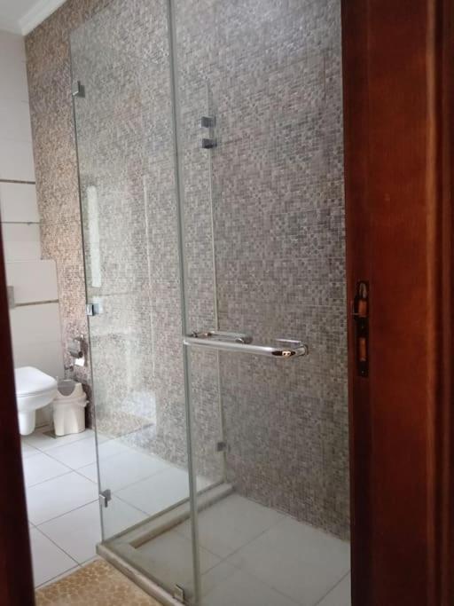 Amazing Apartment in M R G 3