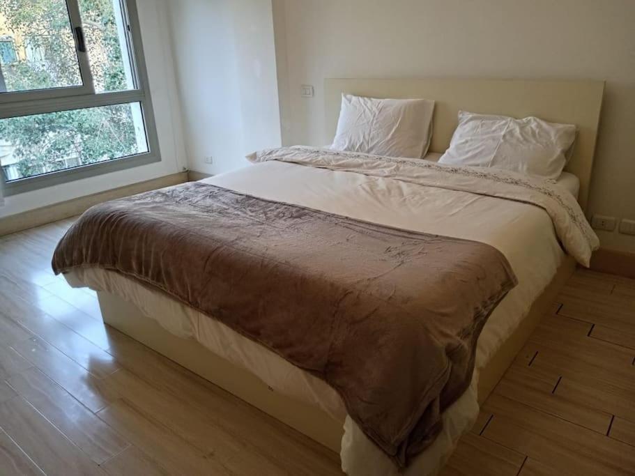 Amazing Apartment in M R G 3