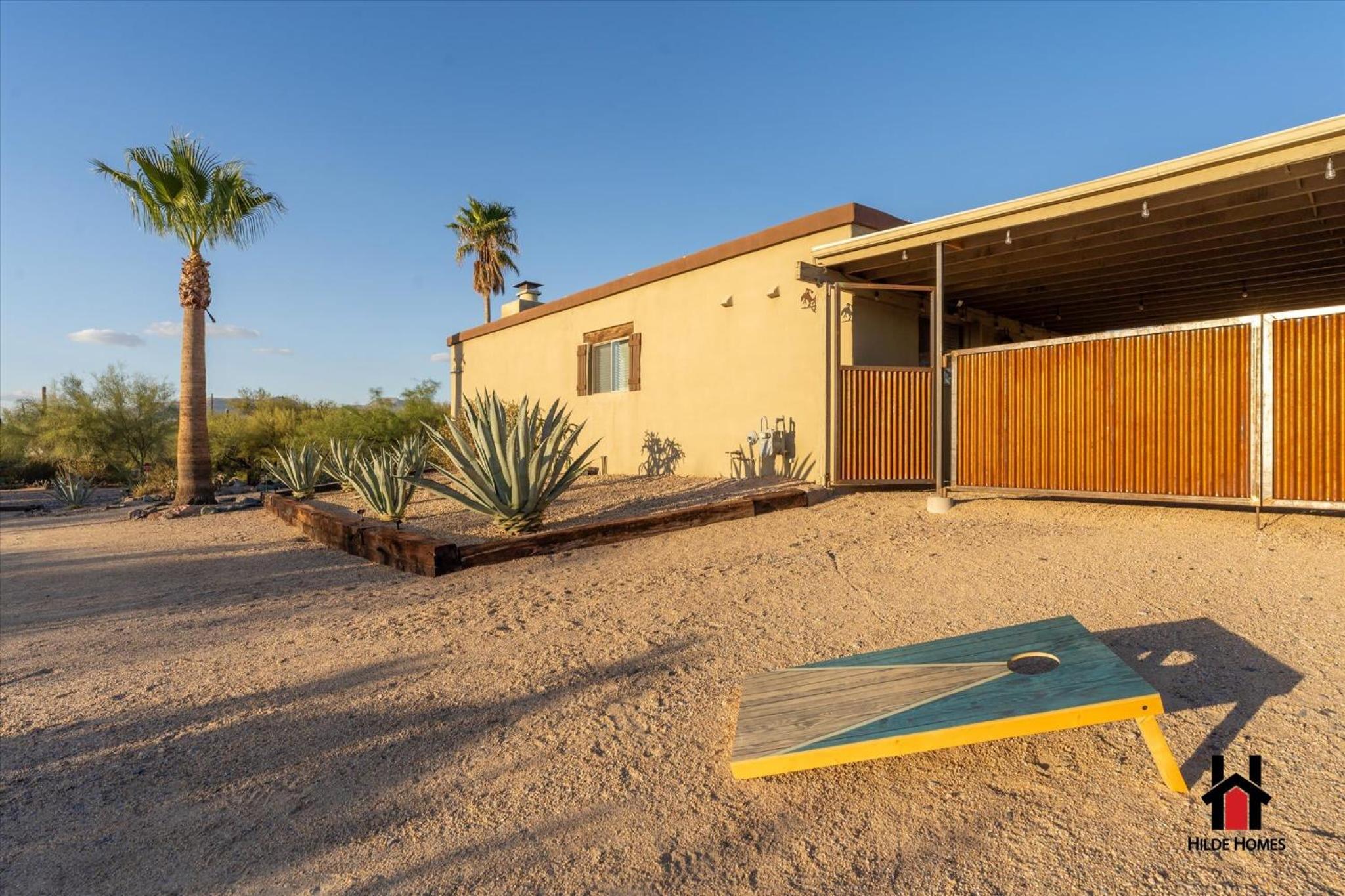 Sonoran Desert Getaway with Cowboy Tub view 5