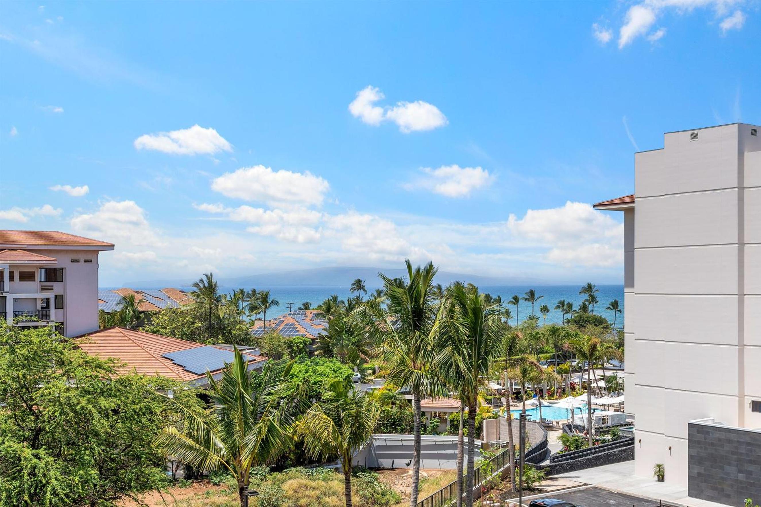 Pacific Shores B-409 - Beautifully Renovated Ocean View, 2 BD / 2 BA, Split AC!