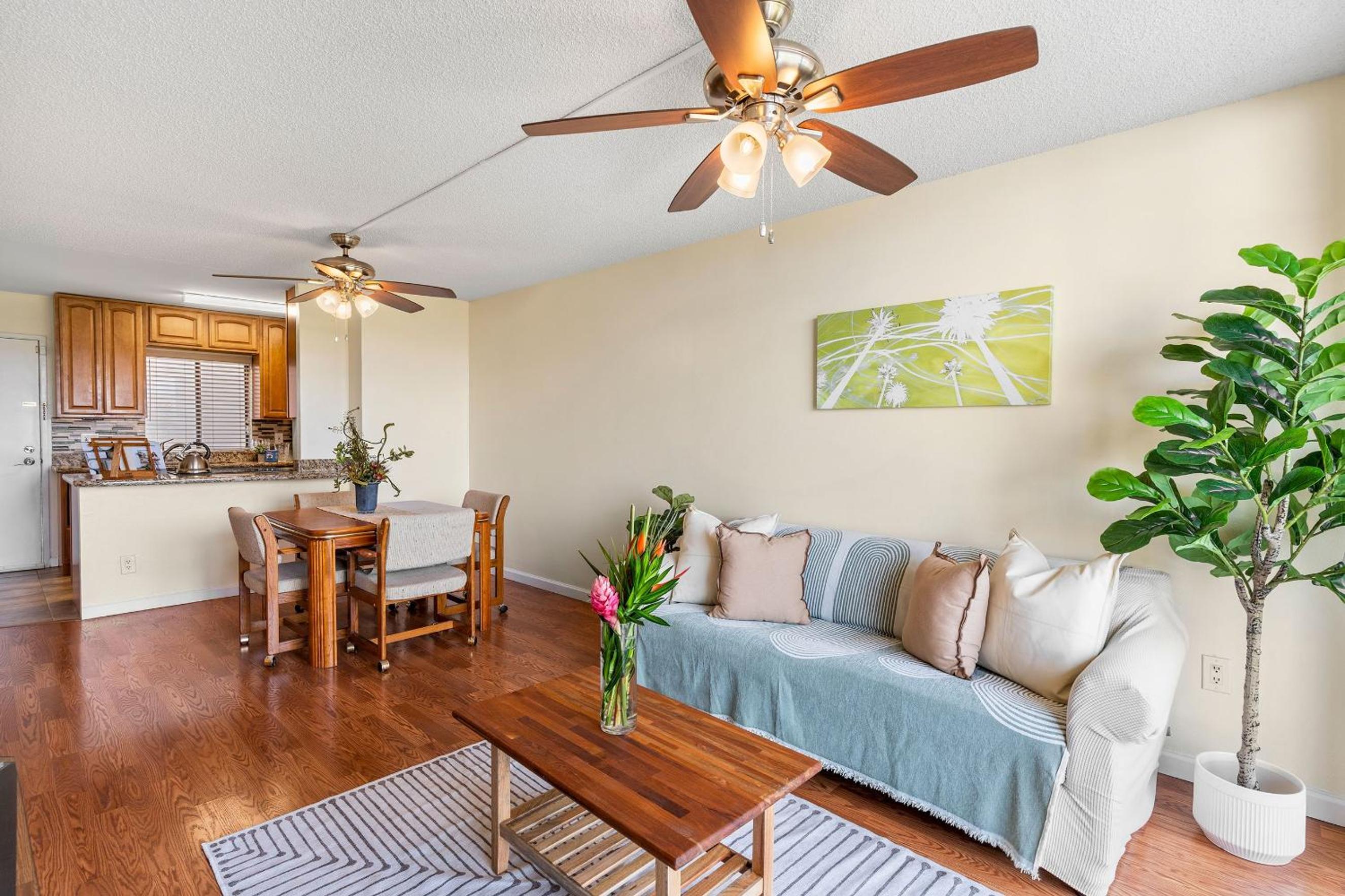Pacific Shores B-409 - Beautifully Renovated Ocean View, 2 BD / 2 BA, Split AC!
