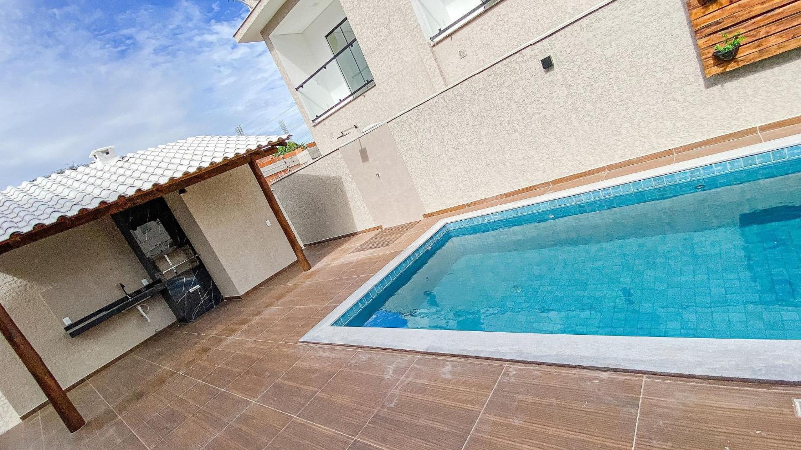Casas Duplex todas com 3 suiítes ambas com ar condicionado, varanda, internet e churrasqueira privativa no Residencial Jardins de Taperpuã 2 codomínio a po