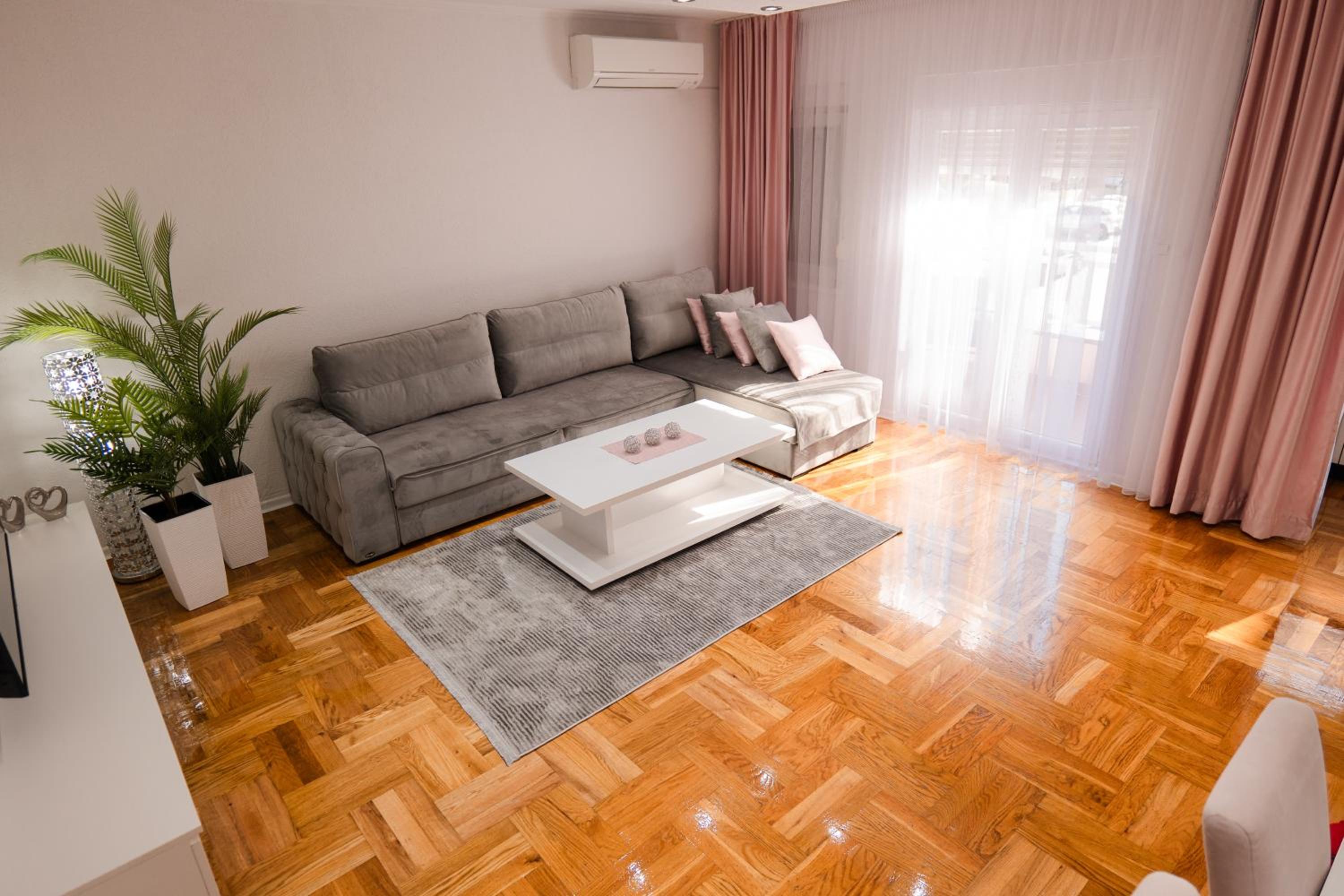 Apartment Sun
