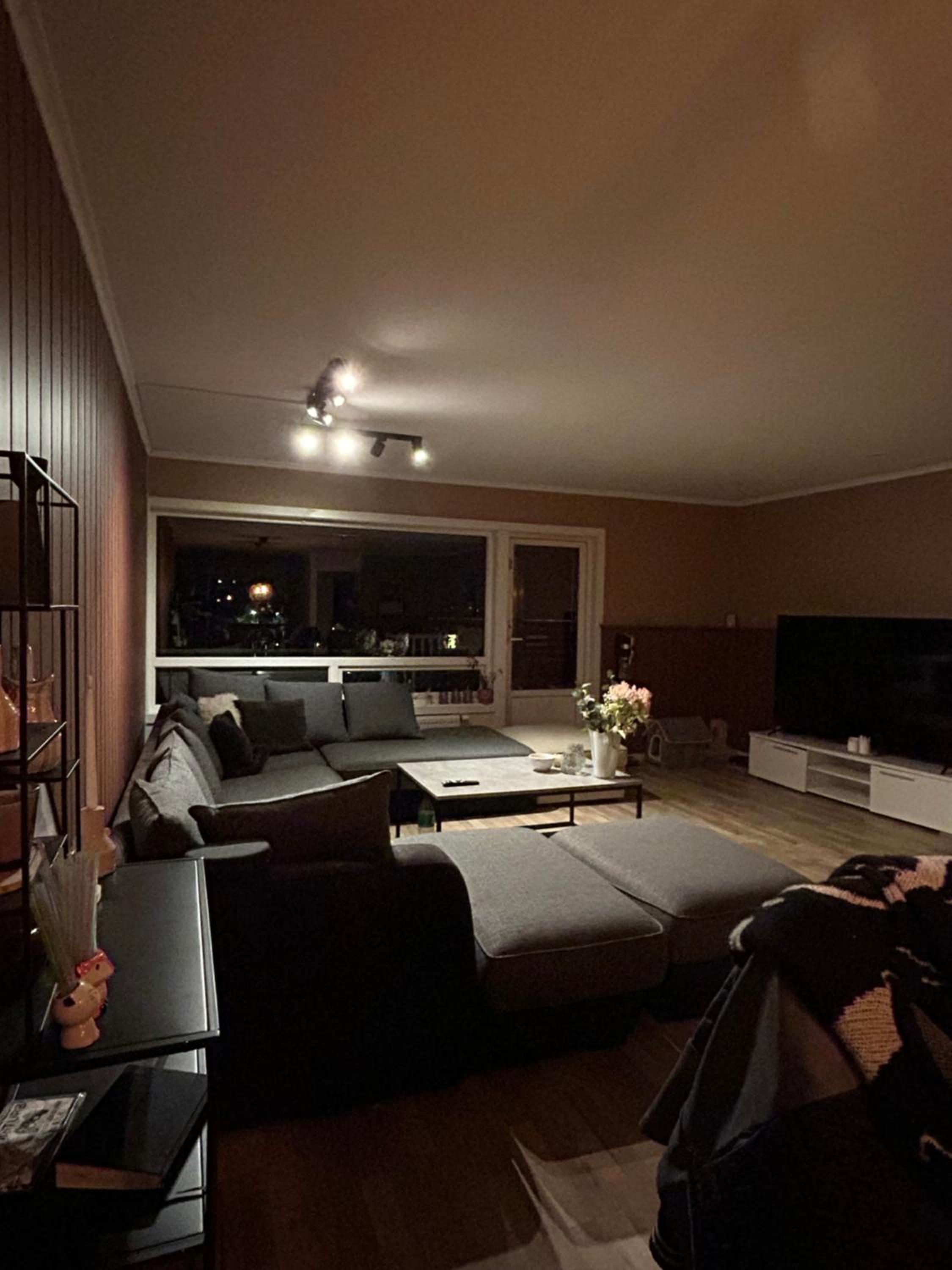 Charming 3-Bedroom 2-Floor Apartment for Rent in a Relaxing Neighborhood Close to 2025 Ski WC view 2