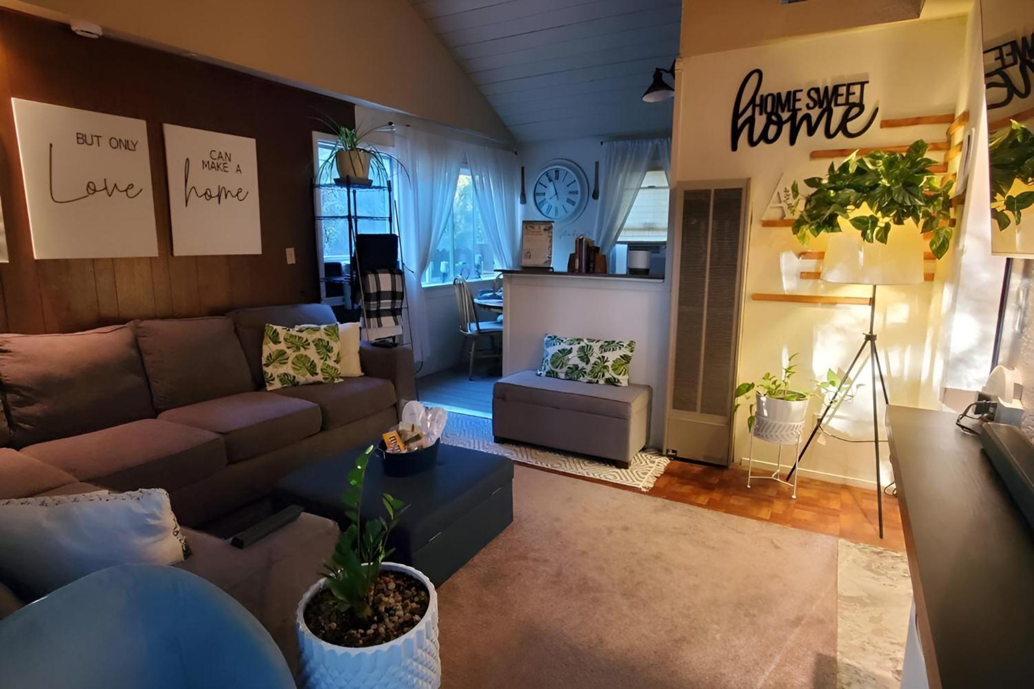 Secret Oasis in Sacramento! view 5