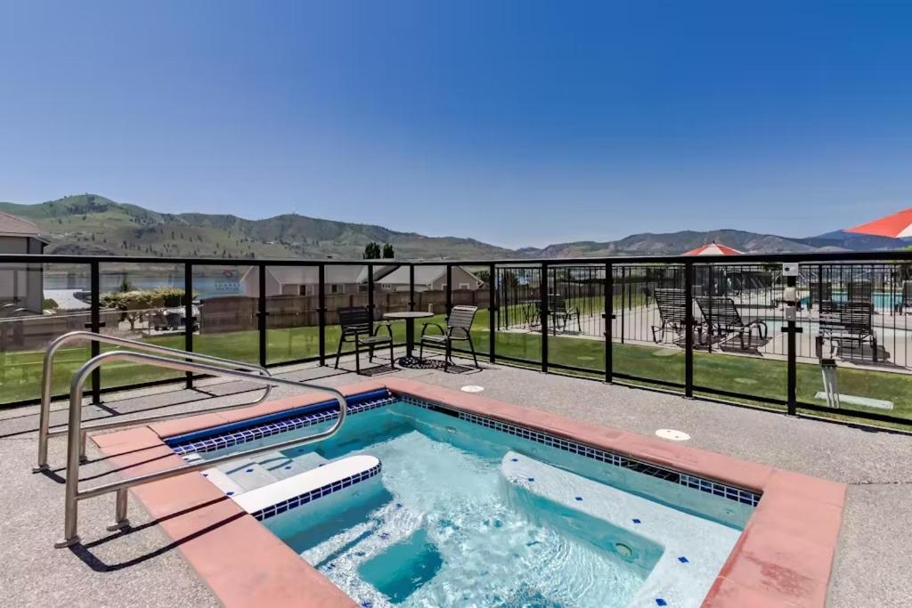 Lake Chelan Shores Condos