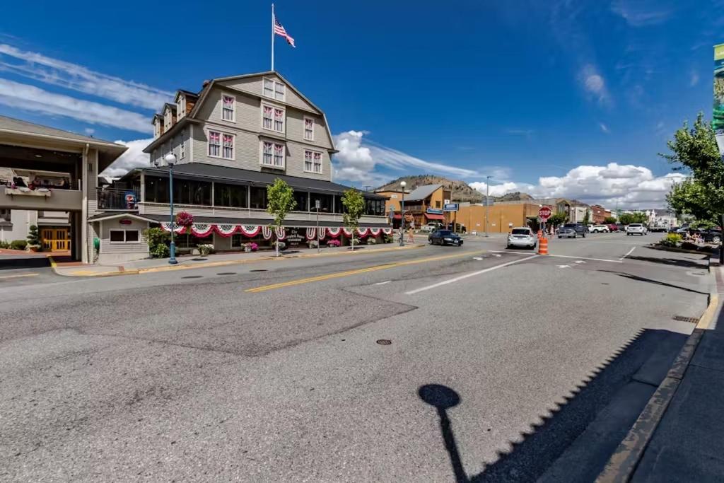 Lake Chelan Shores Condos