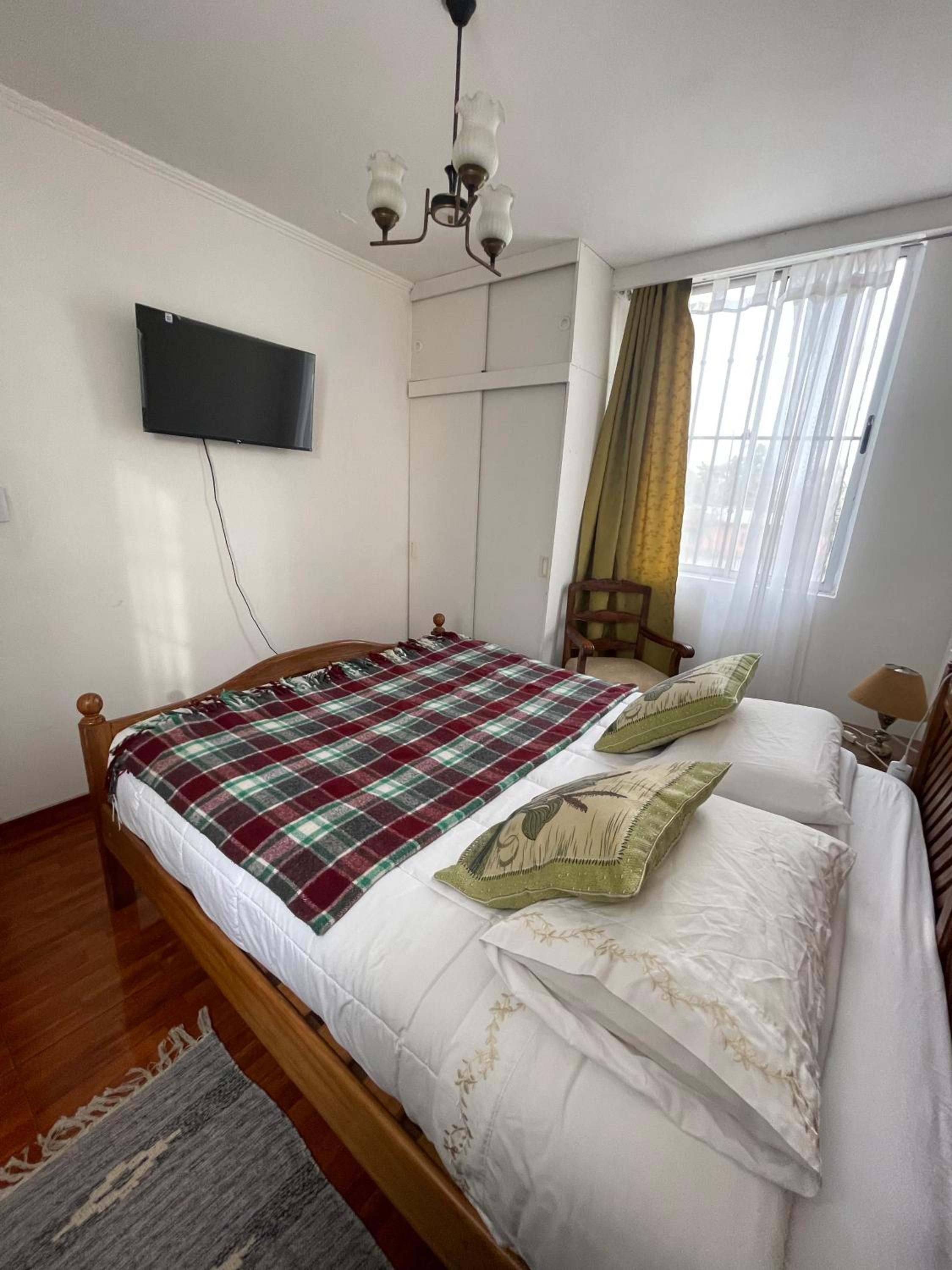 Apartamento cómodo en 2do piso