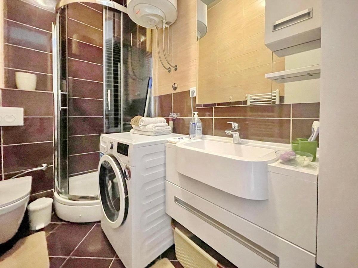 Apartman Centar Emirates