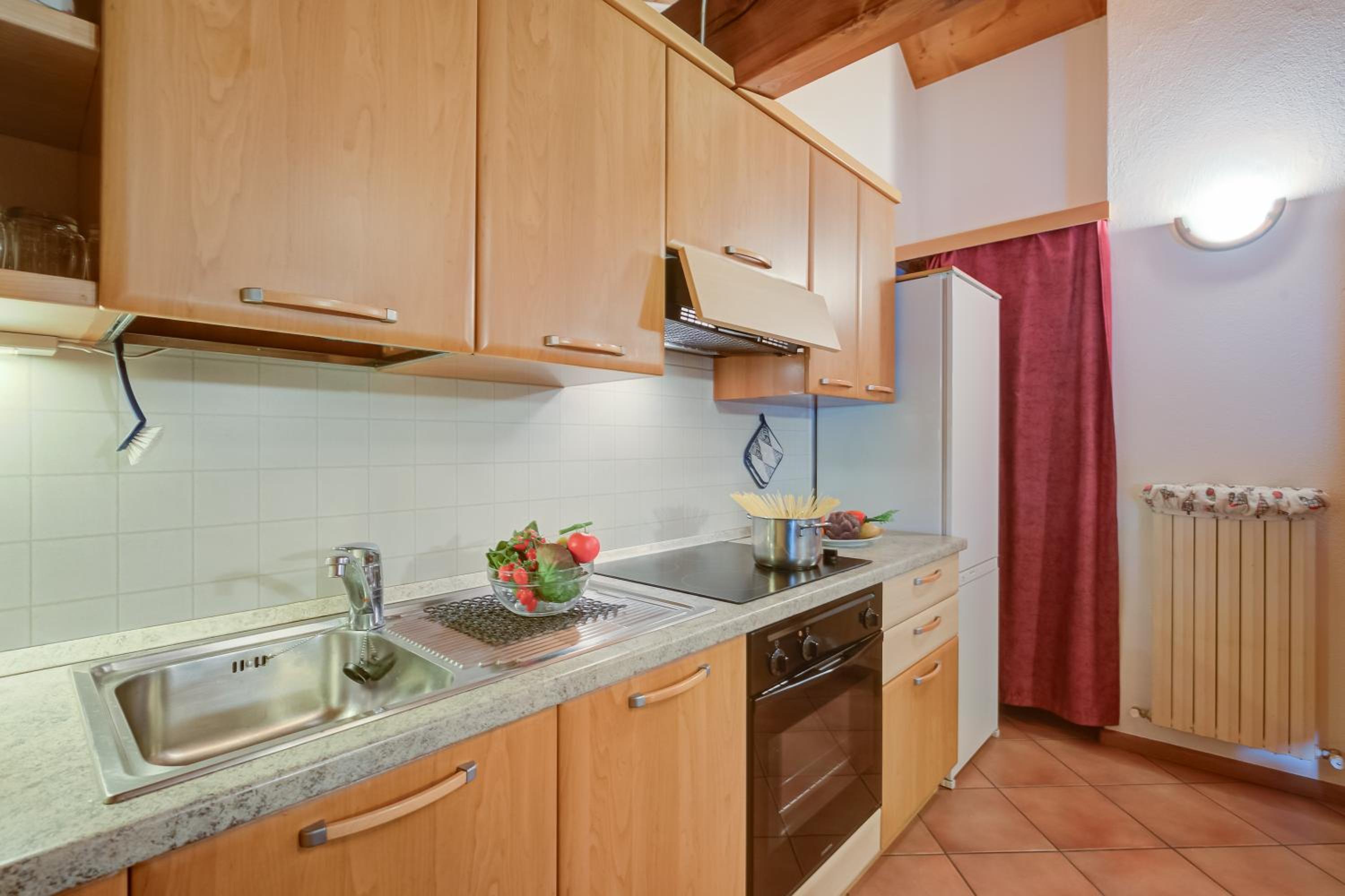 Marco - Happy Rentals view 4