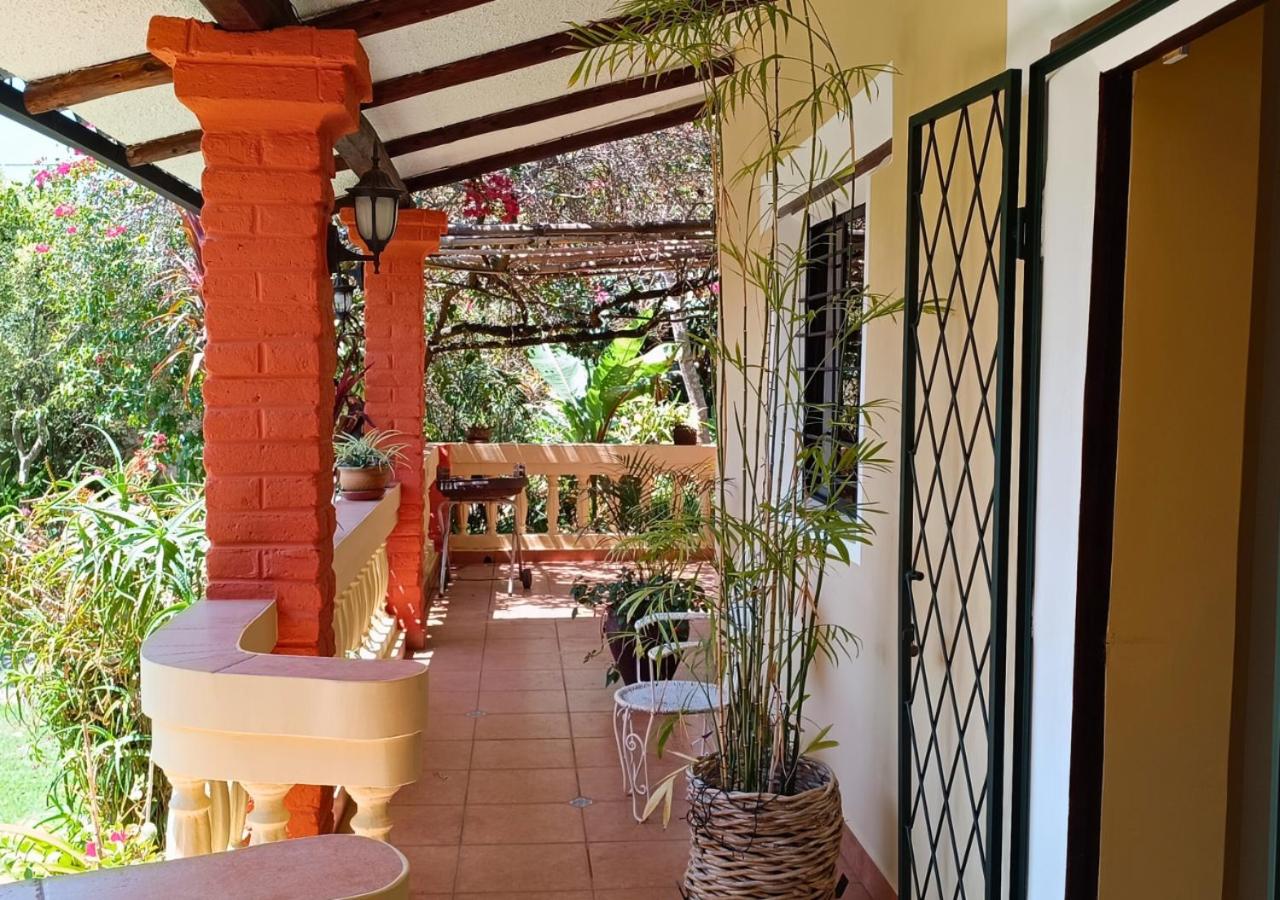 Oasis acogedor en Quito terrazas jardines huerto BBQ wifi estanque