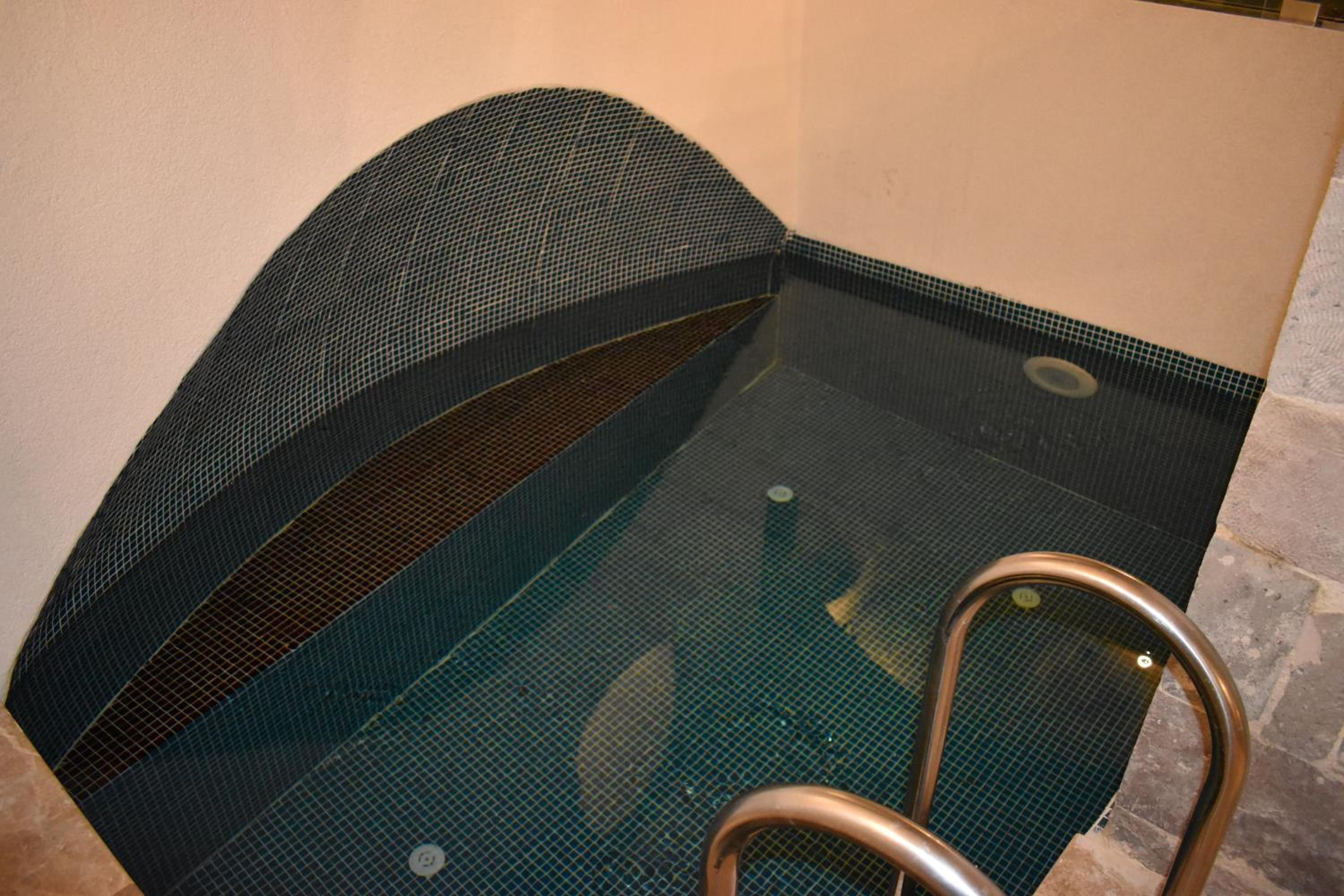 The Dorm Cave By Travellers becomes The Dorm Cave Yurt. - Image 125