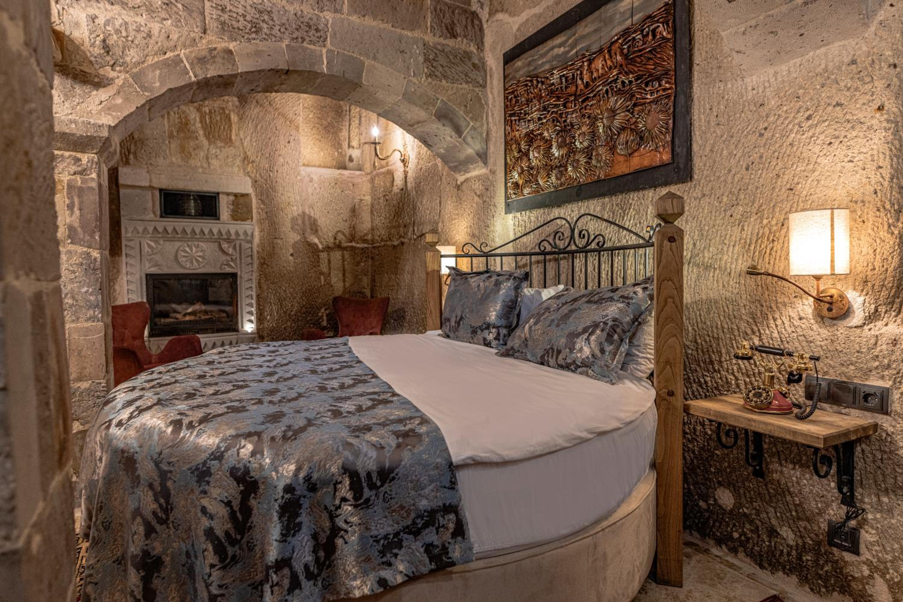 The Dorm Cave By Travellers becomes The Dorm Cave Yurt. - Image 136