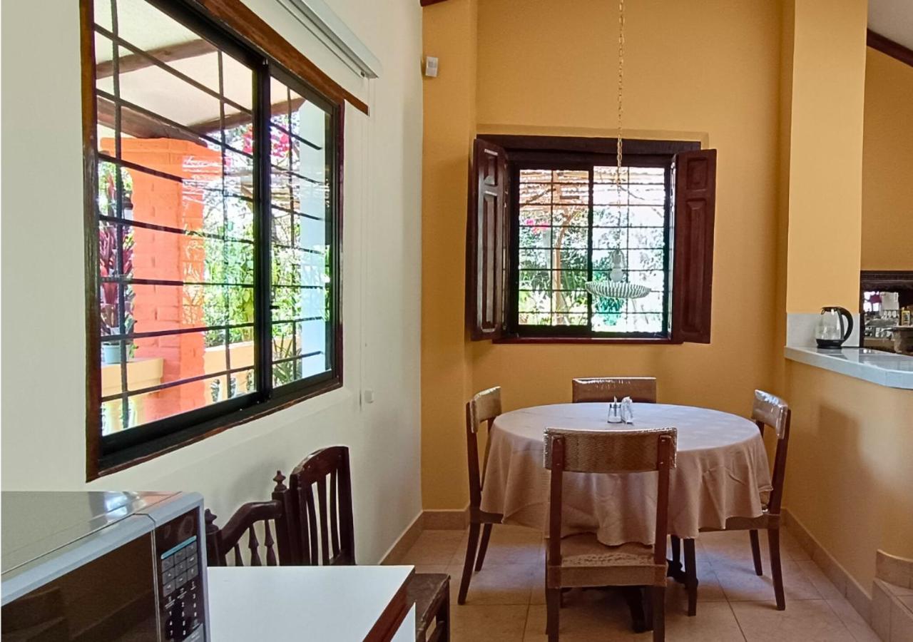 Oasis acogedor en Quito terrazas jardines huerto BBQ wifi estanque