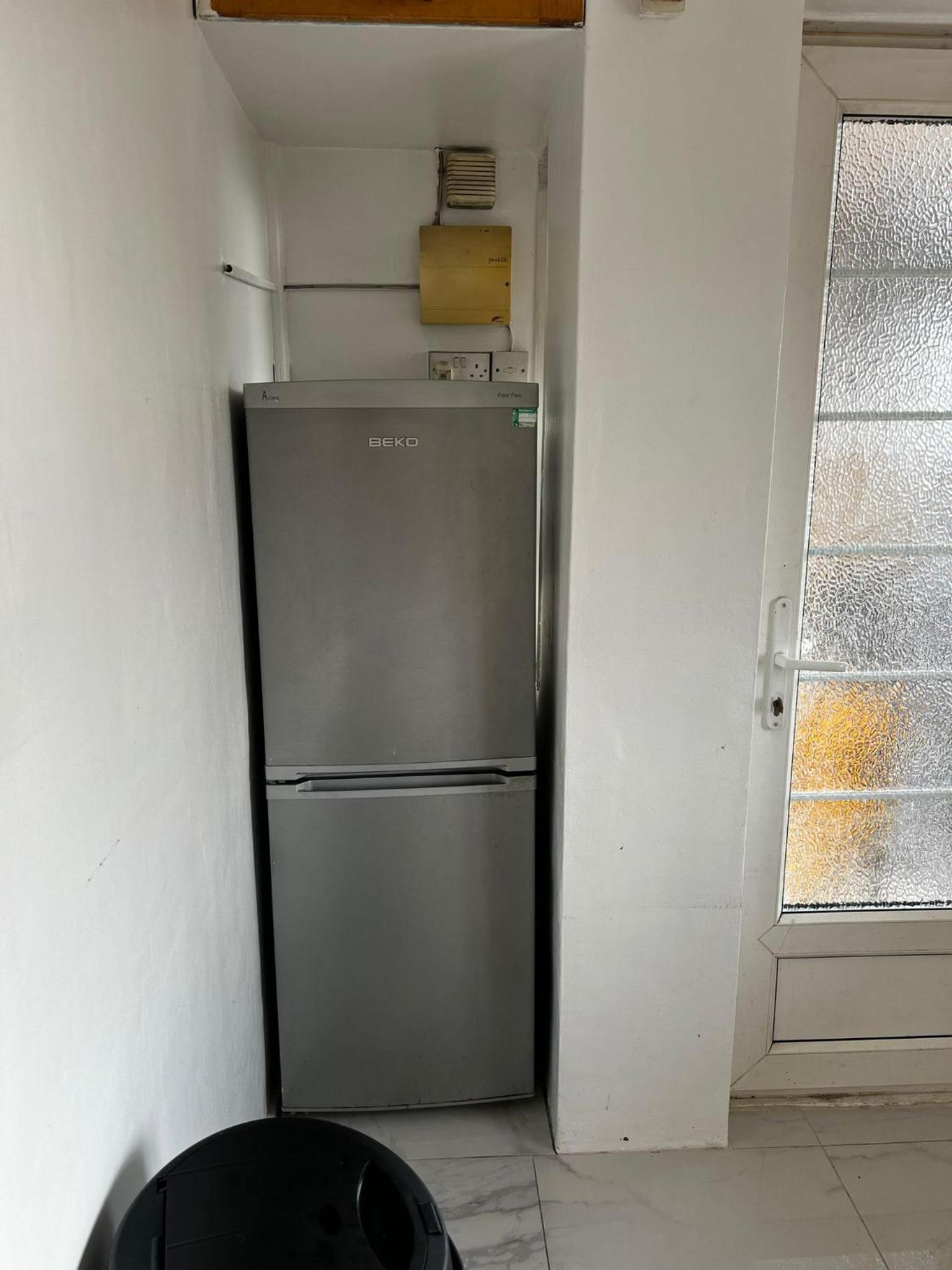 Spacious 2 Bed Flat in London