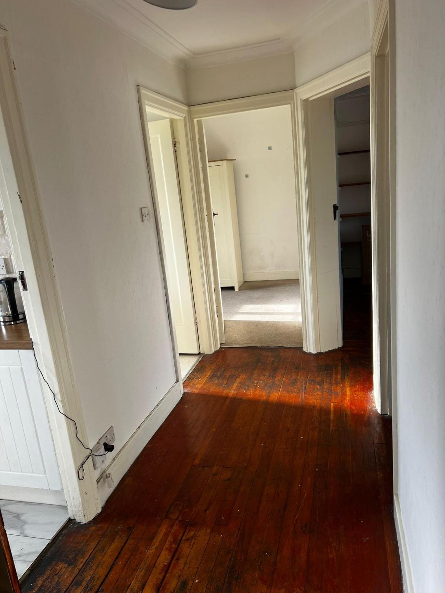 Spacious 2 Bed Flat in London