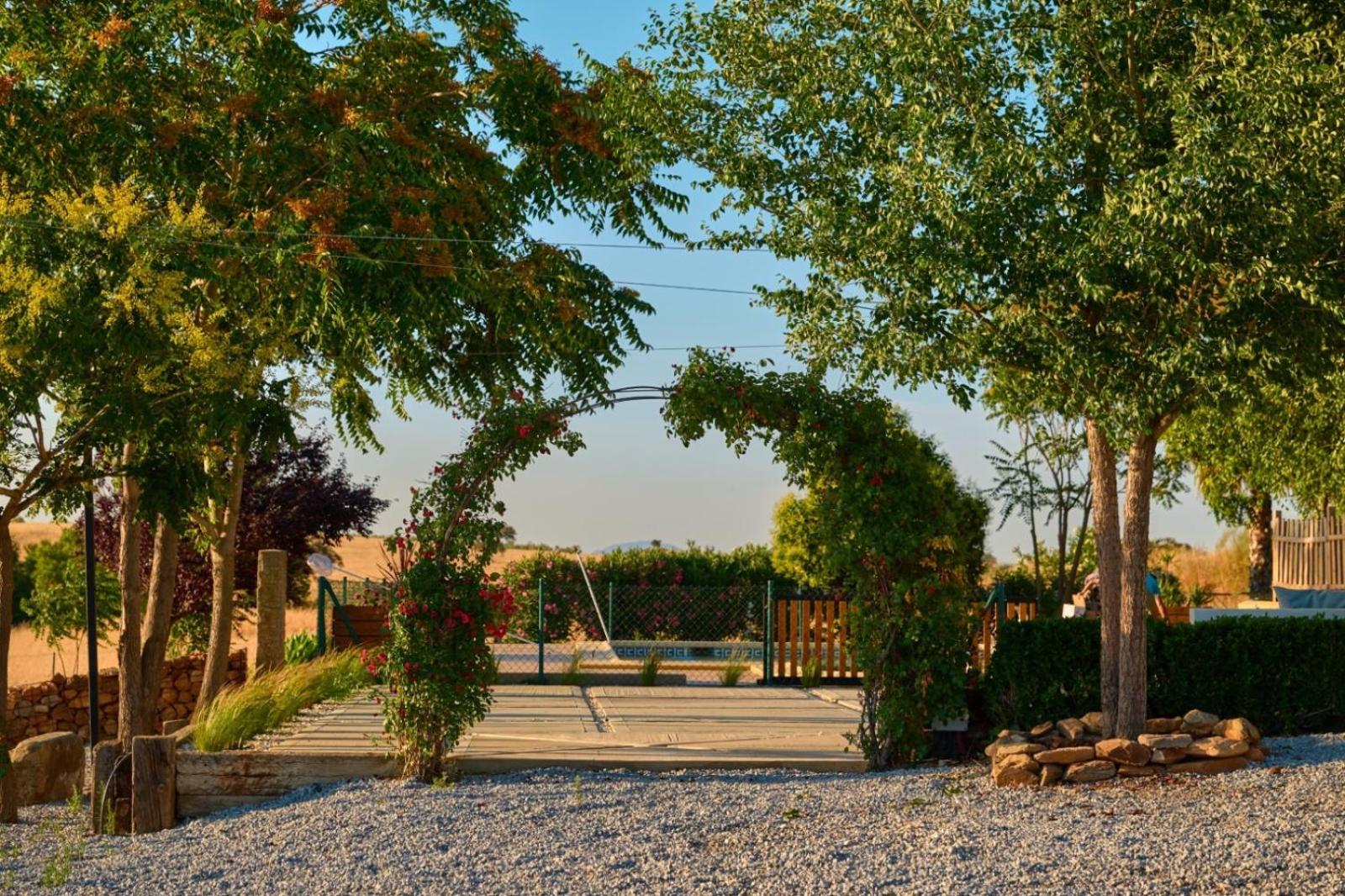 THE FERNANDEZs HOUSE
