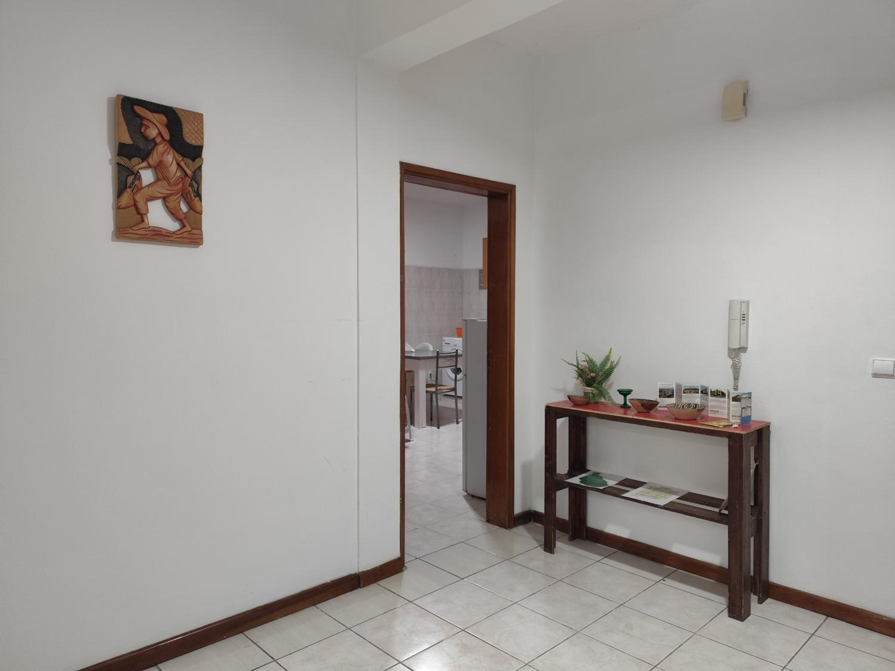 Mendes Family Guesthouse, and Services
