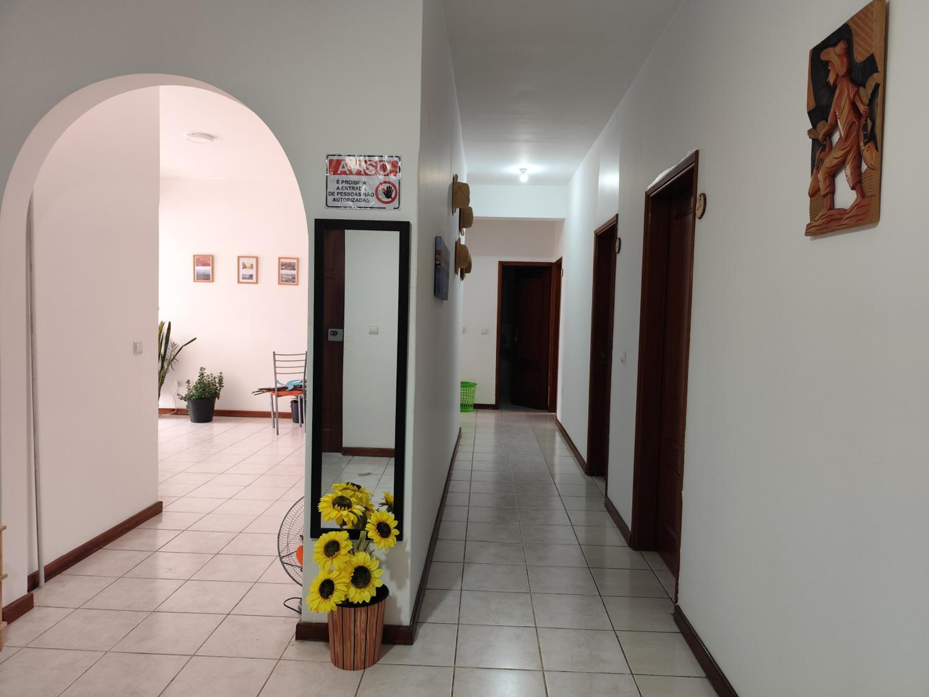 Mendes Family Guesthouse, and Services