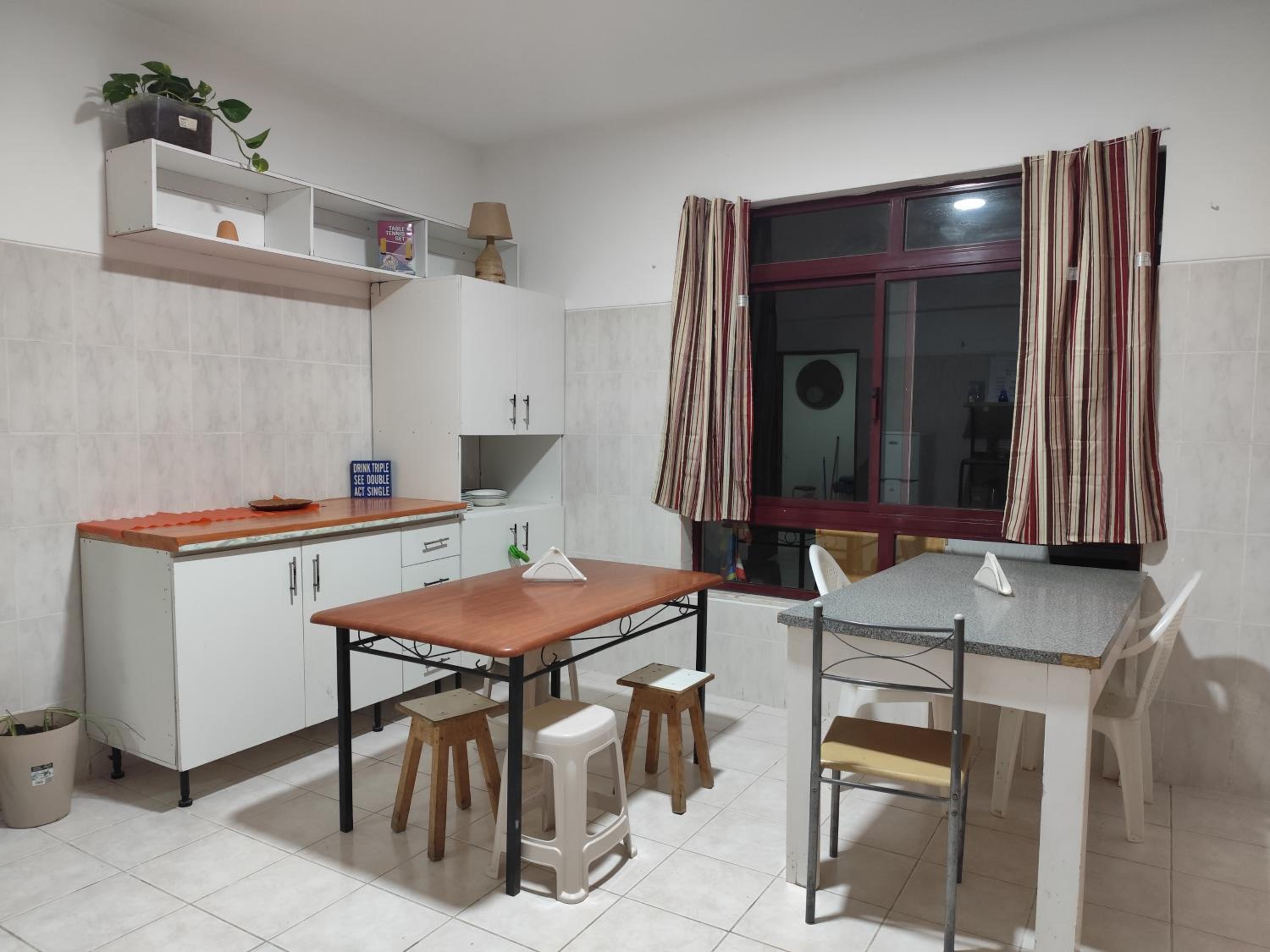 Mendes Family Guesthouse, and Services