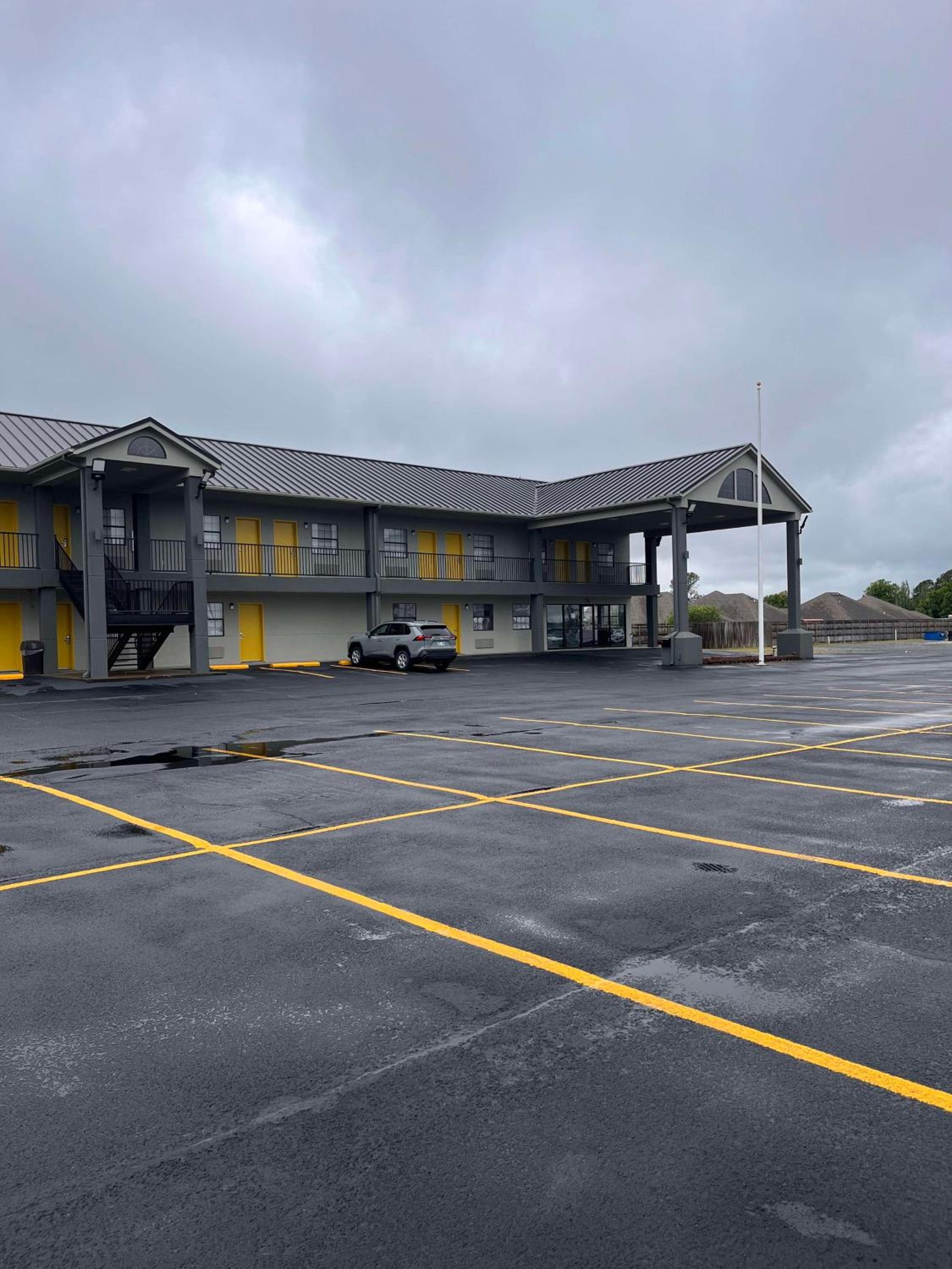 McAlester Vacations - SureStay by Best Western McAlester - Property Image 7