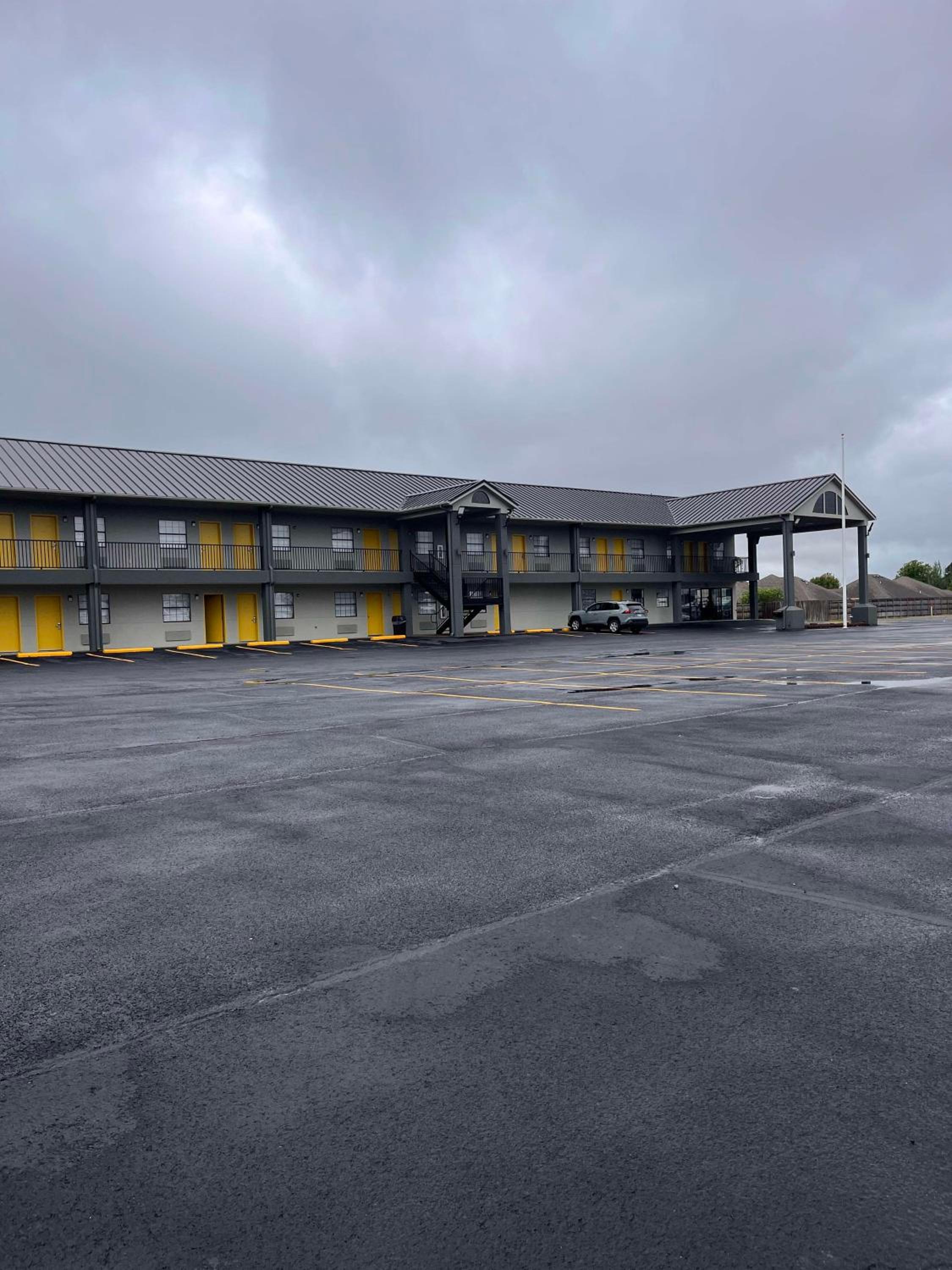 McAlester Vacations - SureStay by Best Western McAlester - Property Image 8