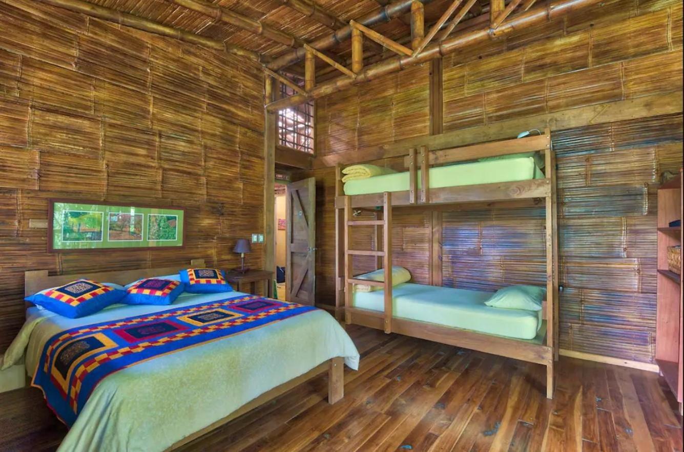 Finca Anjala - Architectural lodge on sustainable