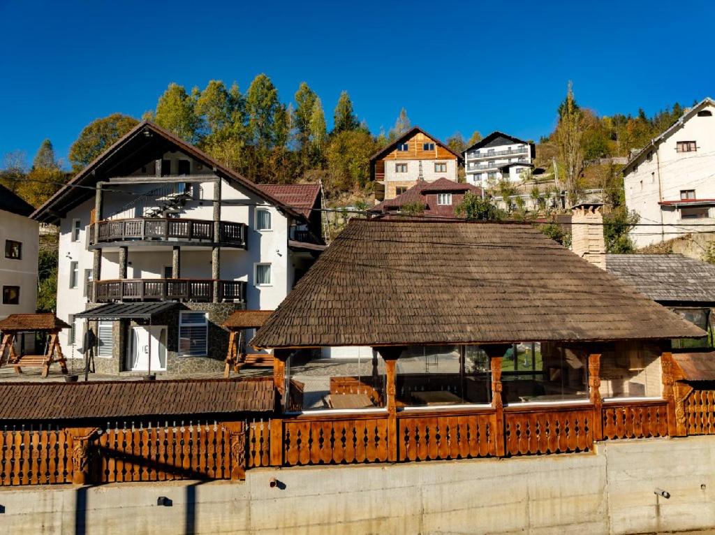 Poarta Maramureșana Borșa Complex