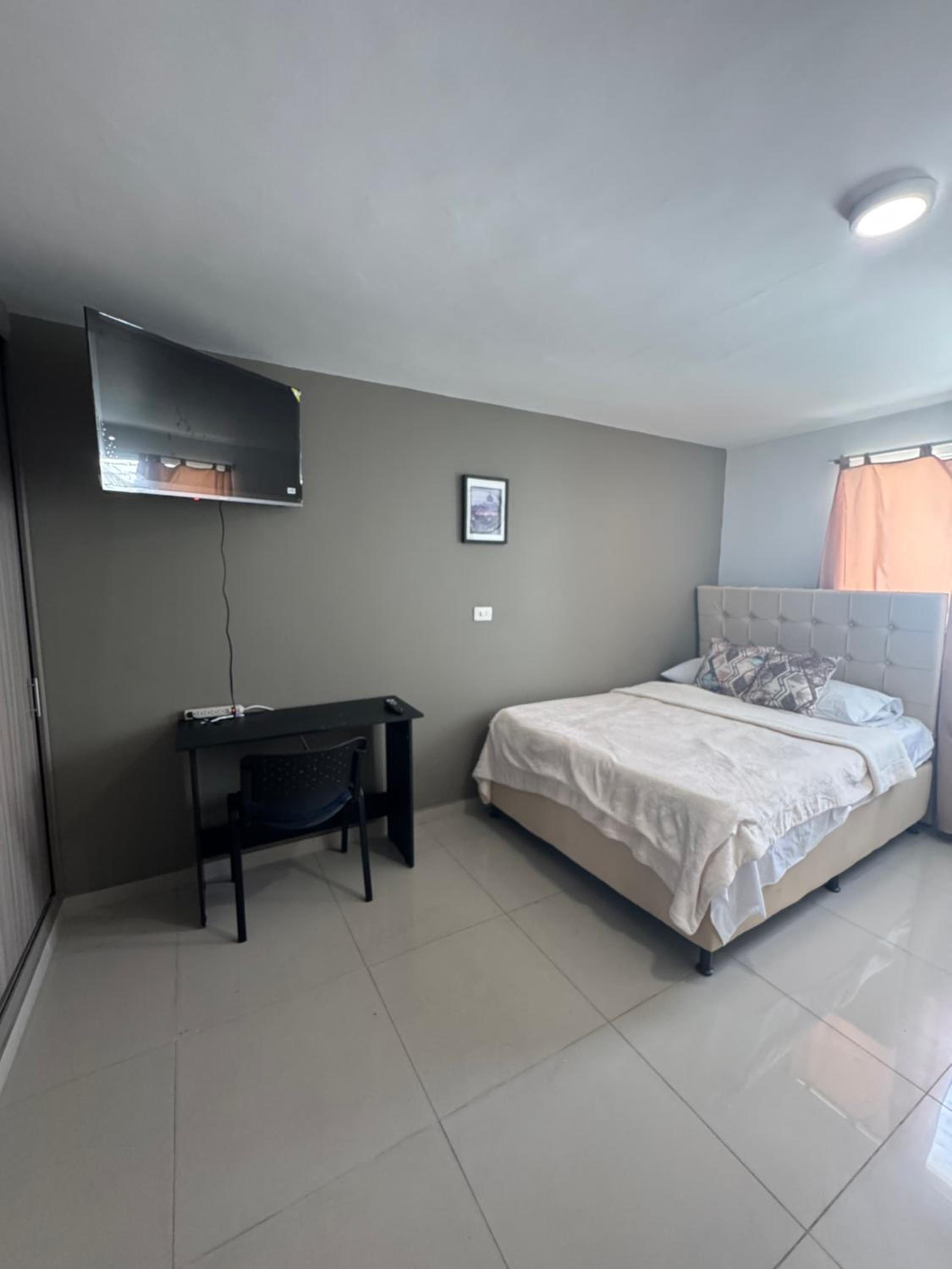 Amplio apartamento en la 70 Estadio Laureles para grupos familiares o amigos