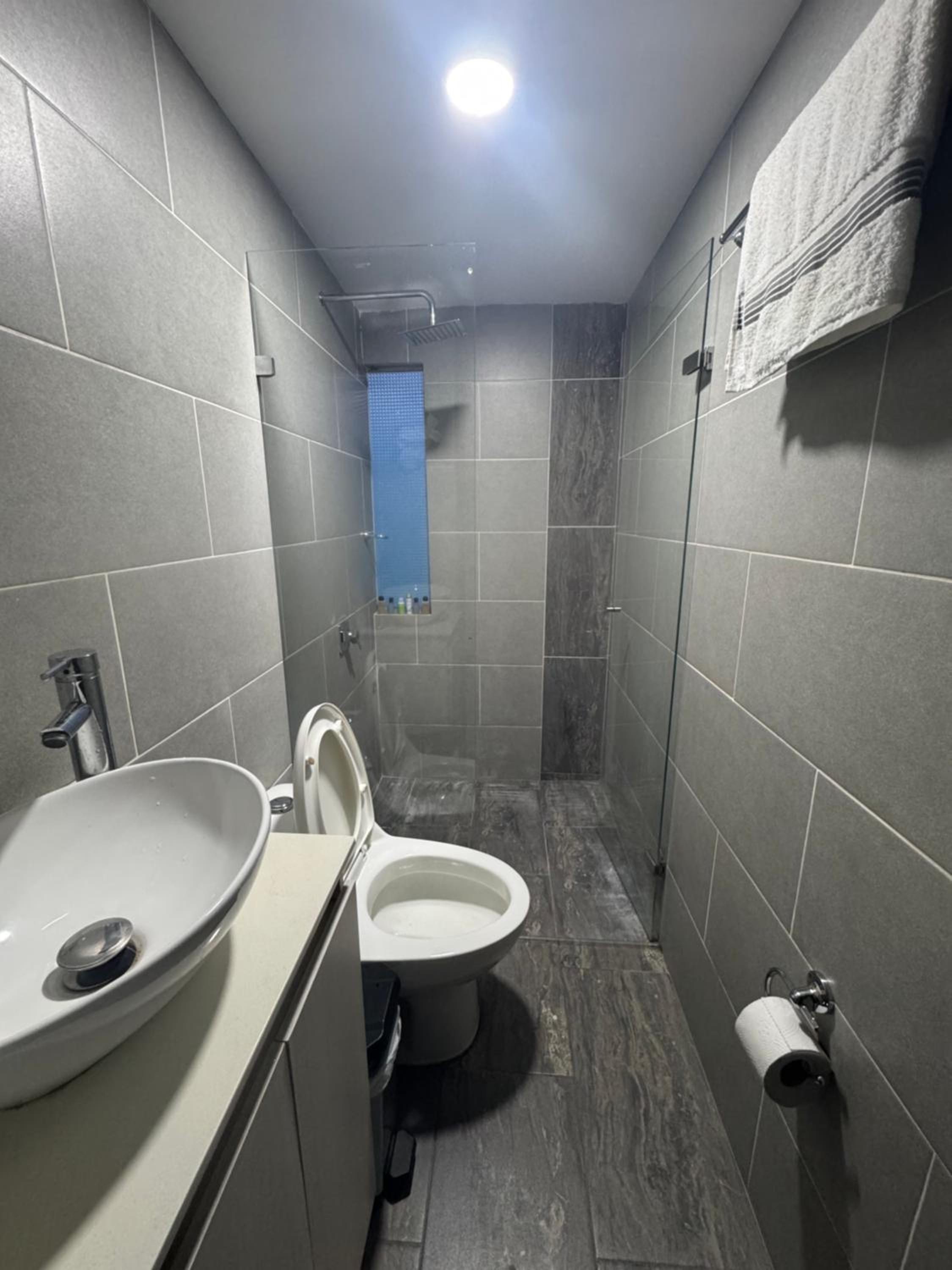 Amplio apartamento en la 70 Estadio Laureles para grupos familiares o amigos
