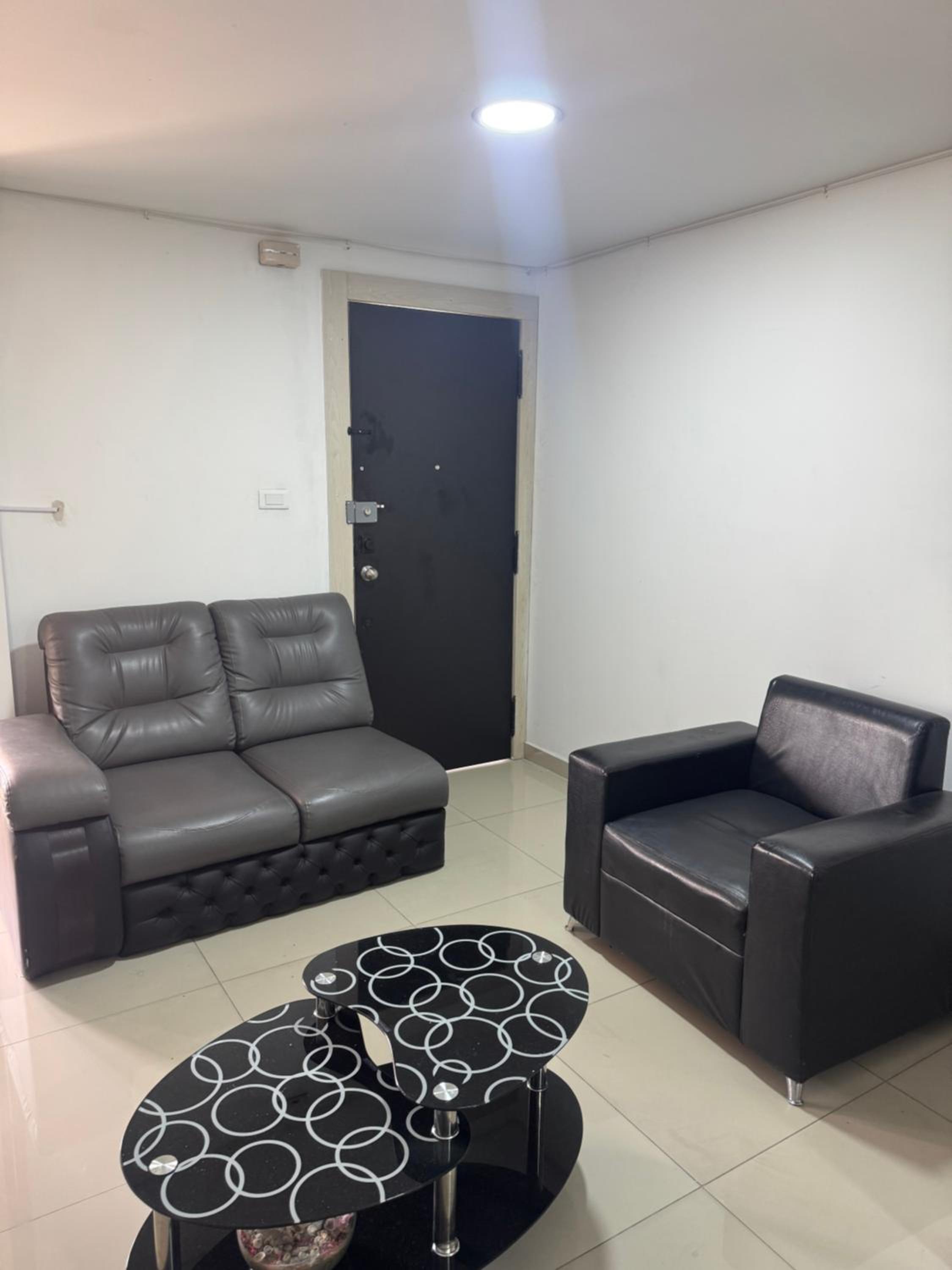Amplio apartamento en la 70 Estadio Laureles para grupos familiares o amigos