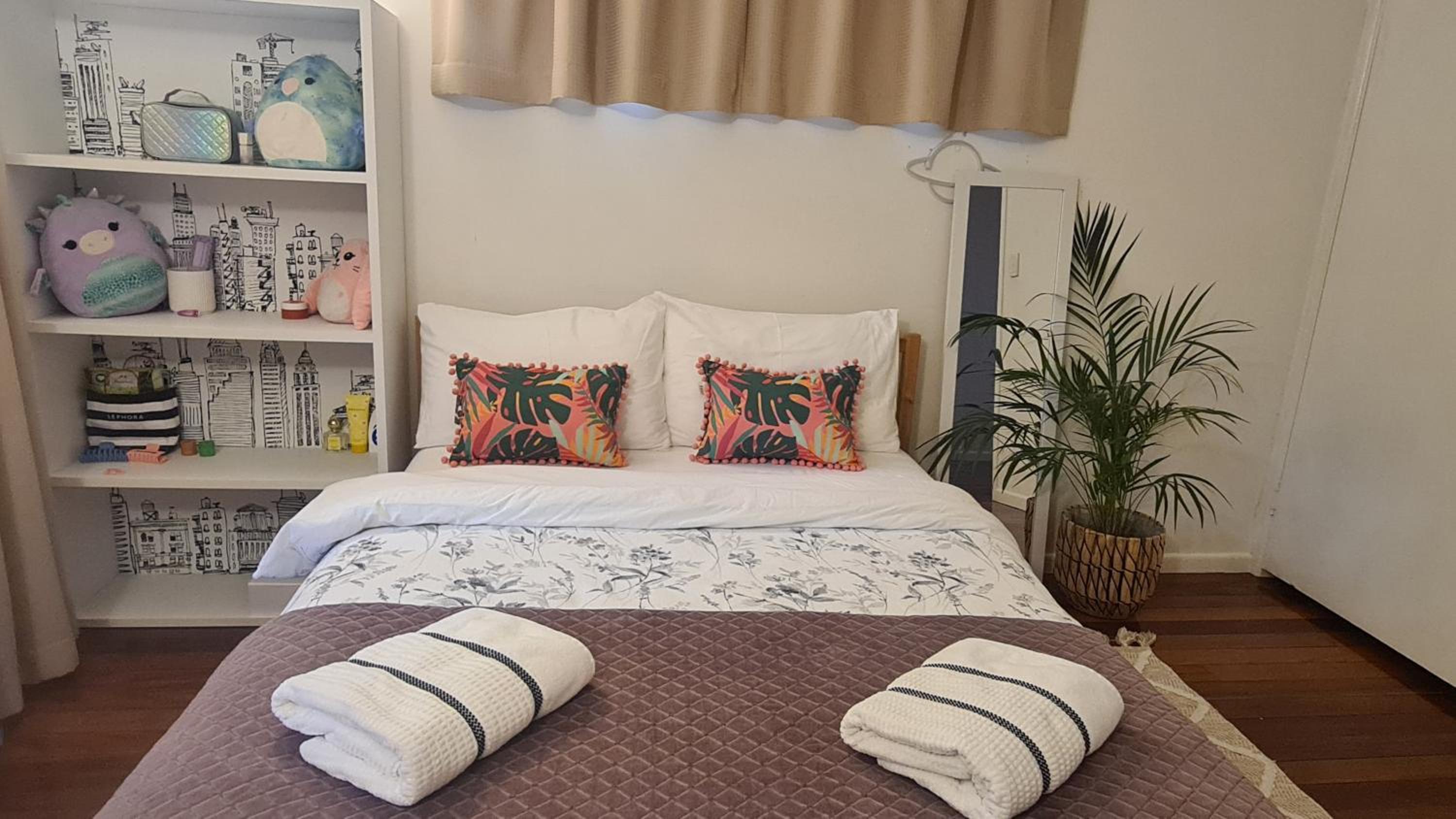 4BR big family house with huge pool