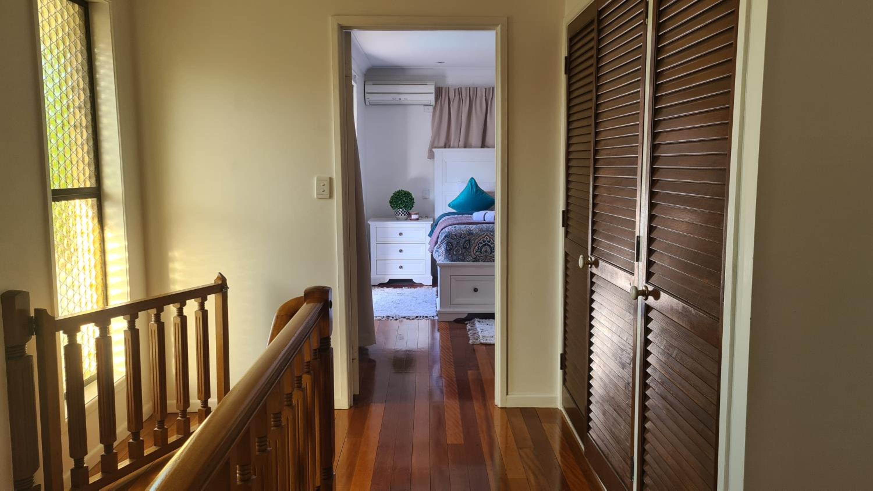 4BR big family house with huge pool