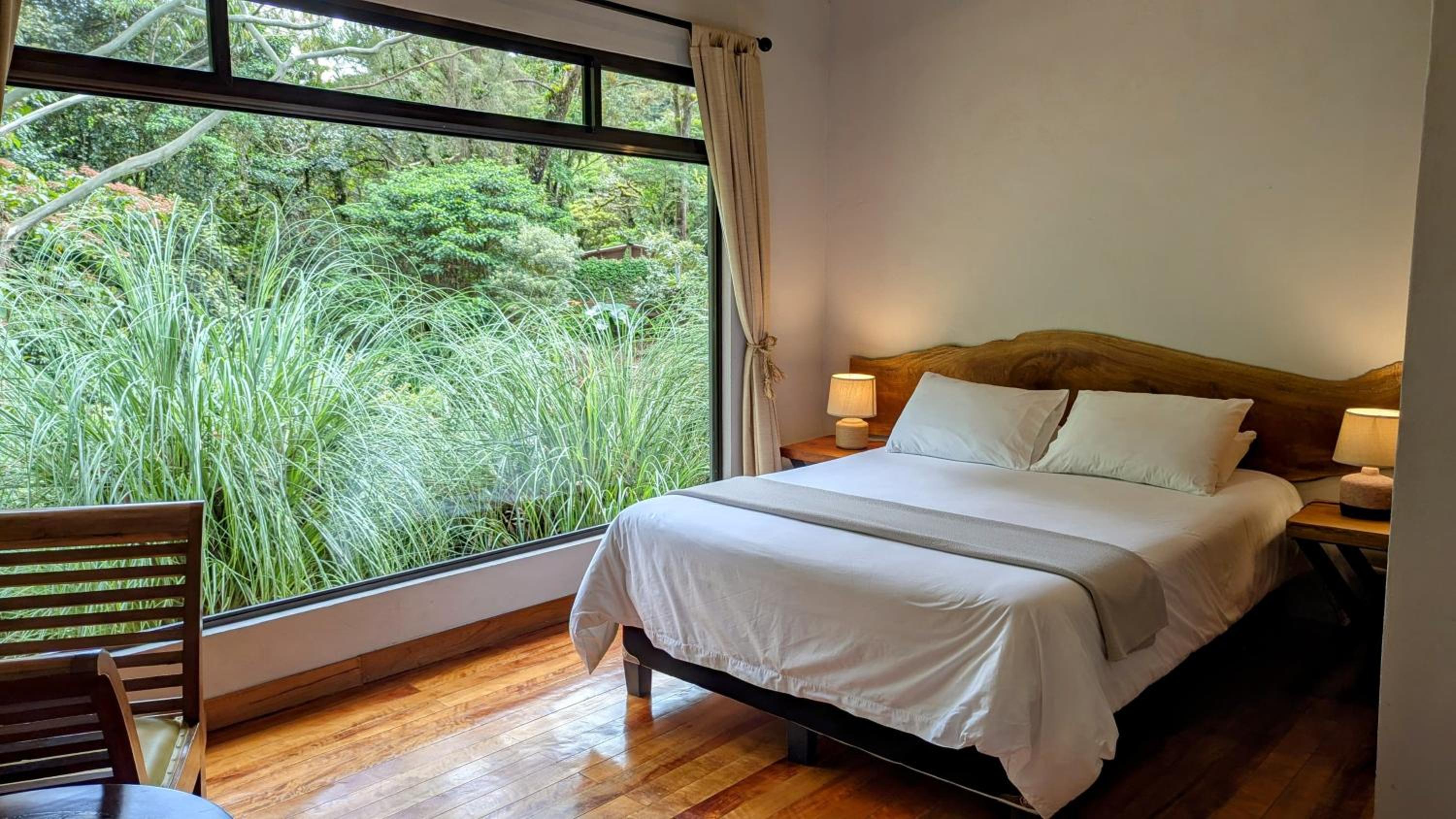 Olingo Monteverde - Stunning Home Near Adventure Parks