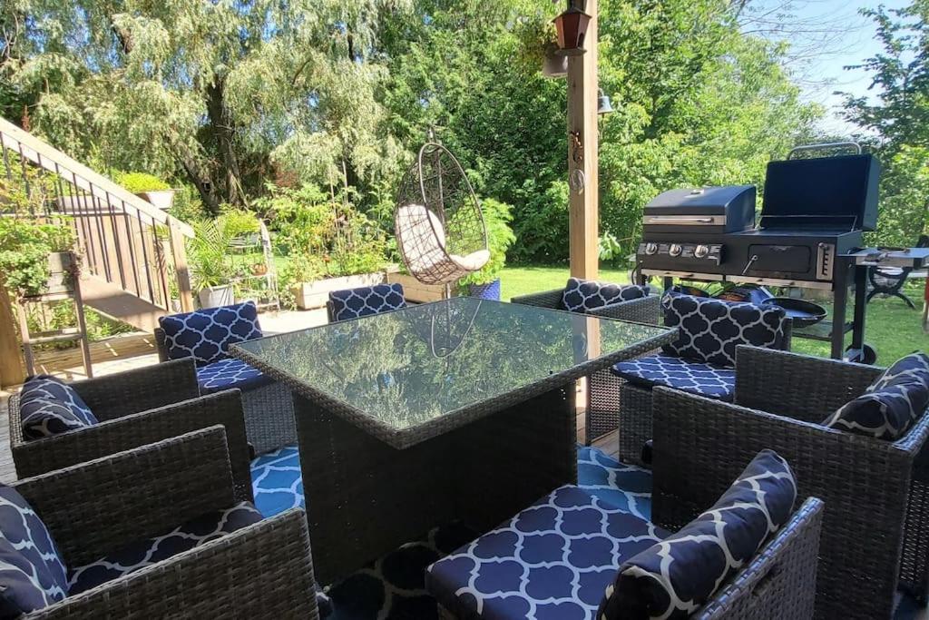 Summer Getaway with Pool and Nearby Attractions