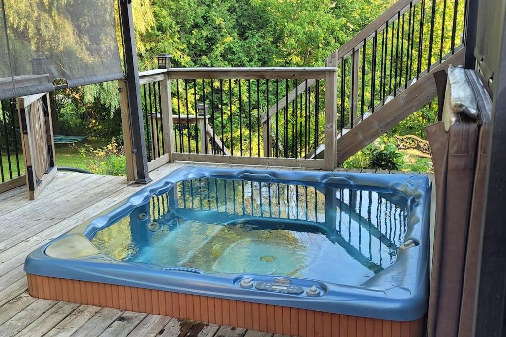 Summer Getaway with Pool and Nearby Attractions