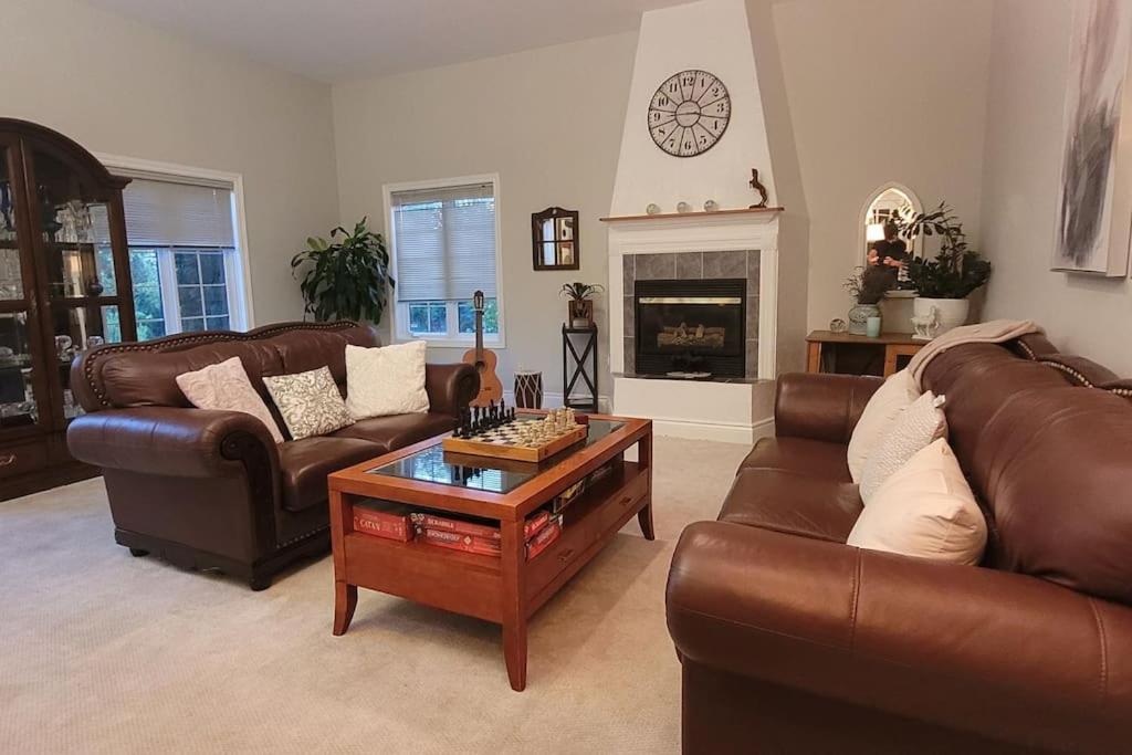Summer Getaway with Pool and Nearby Attractions
