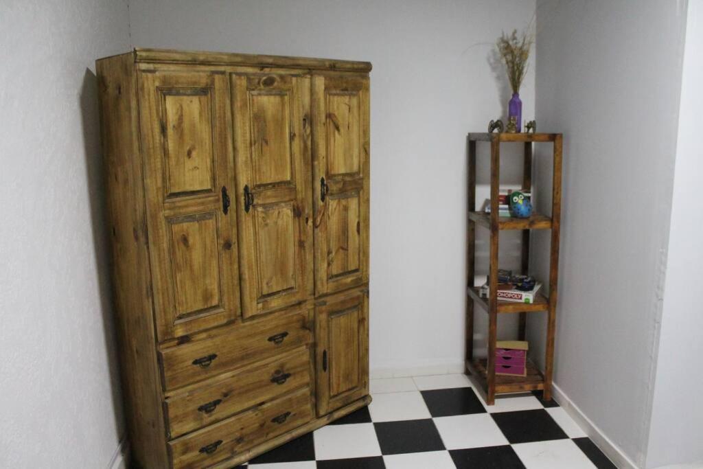 Cabaña con piscina compartida