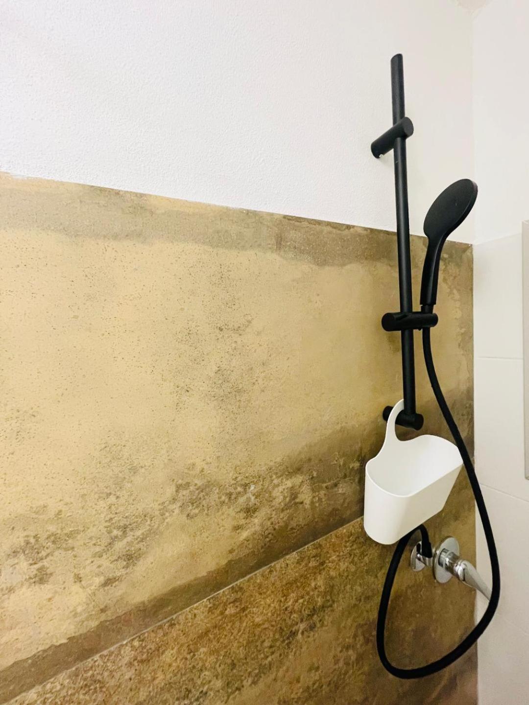Dalì Art Room Studio Apartment