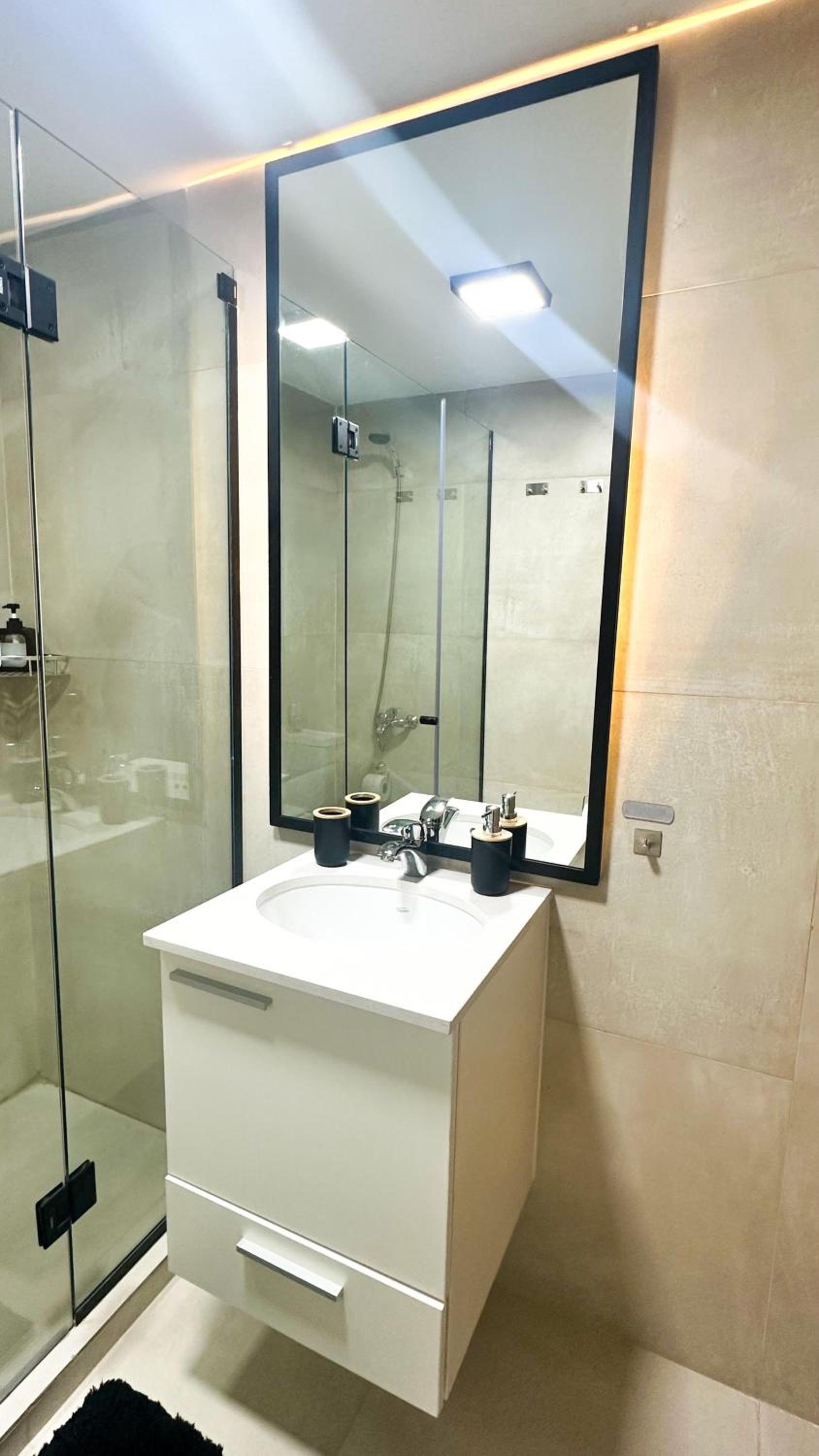 Studio Premium - Vista Lago - Cochera - Zona Centro