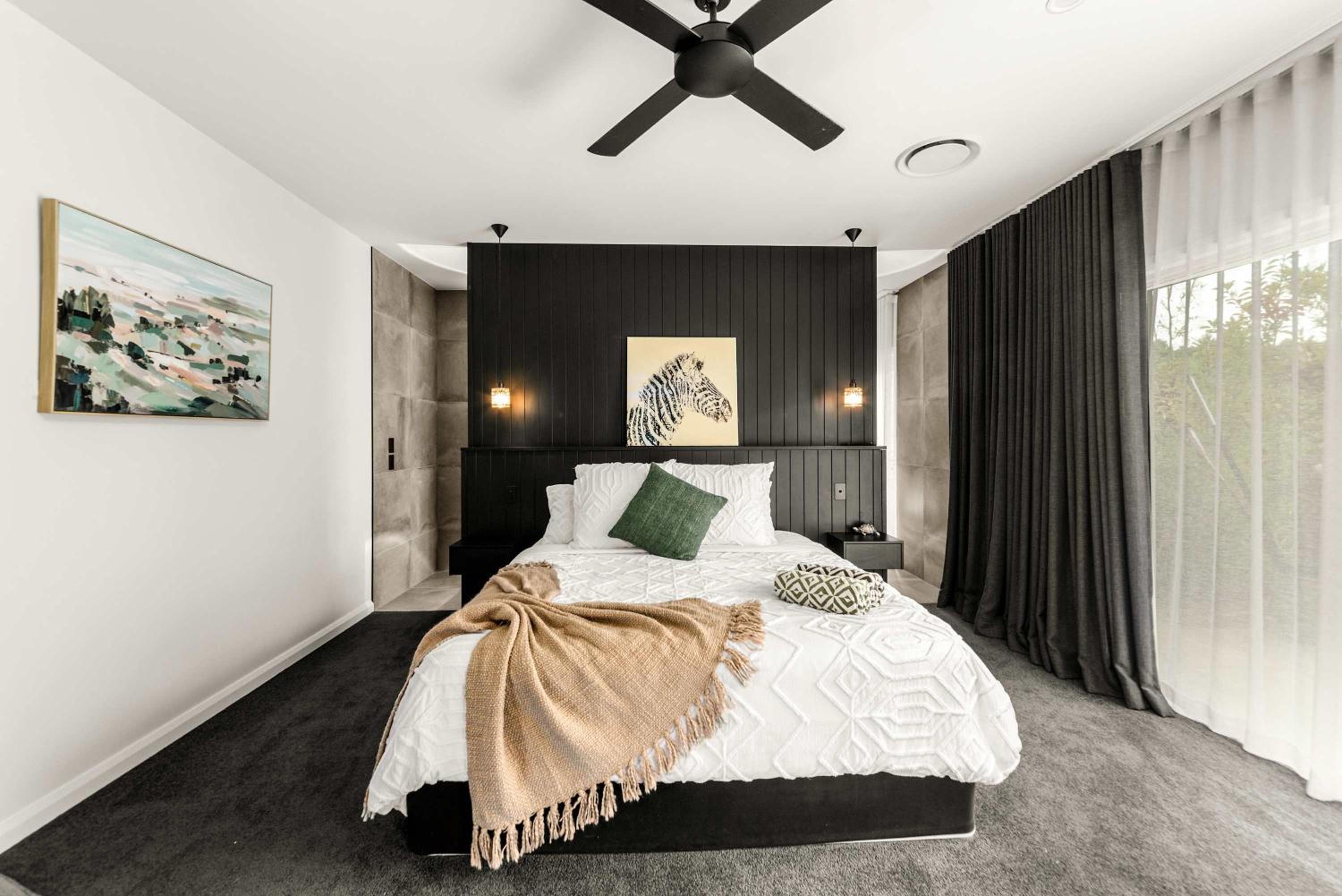 Luxury Modern Country Retreat
