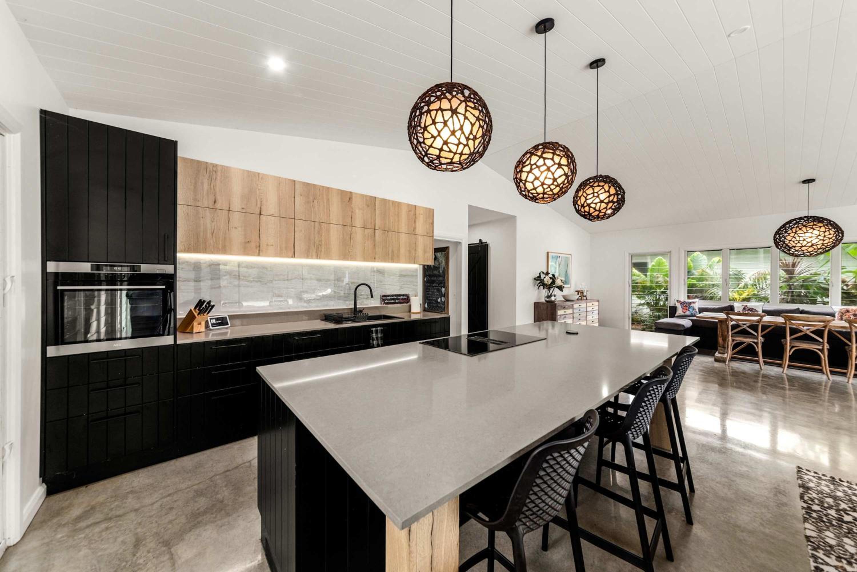 Luxury Modern Country Retreat