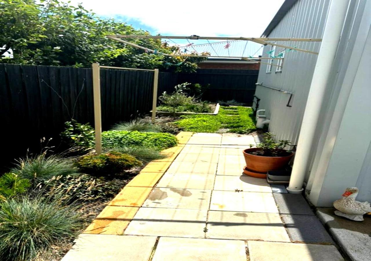 3-bed Beach House plus 1-bed Barn in St Leonard's