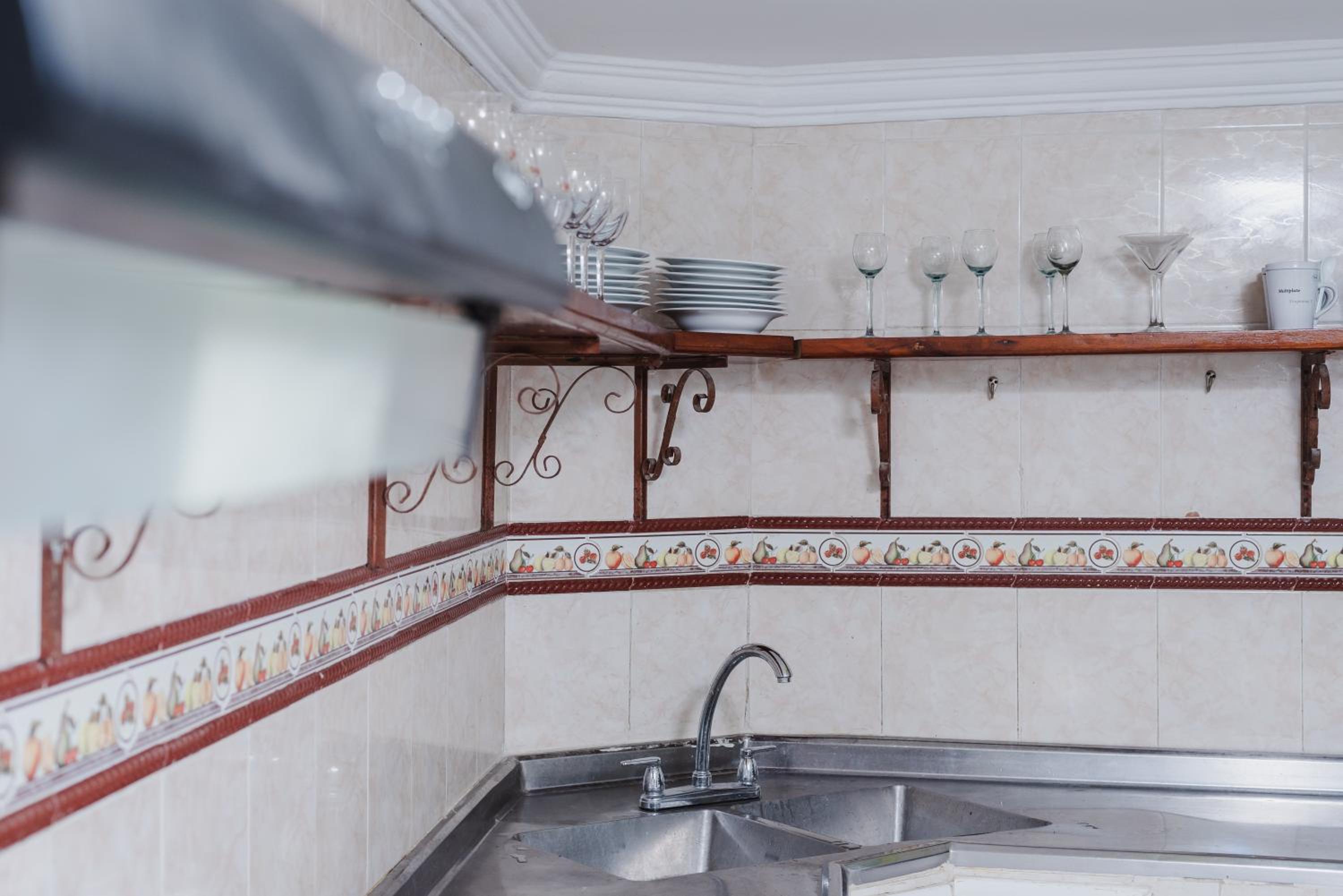 HOSTAL CASA TIO POLI