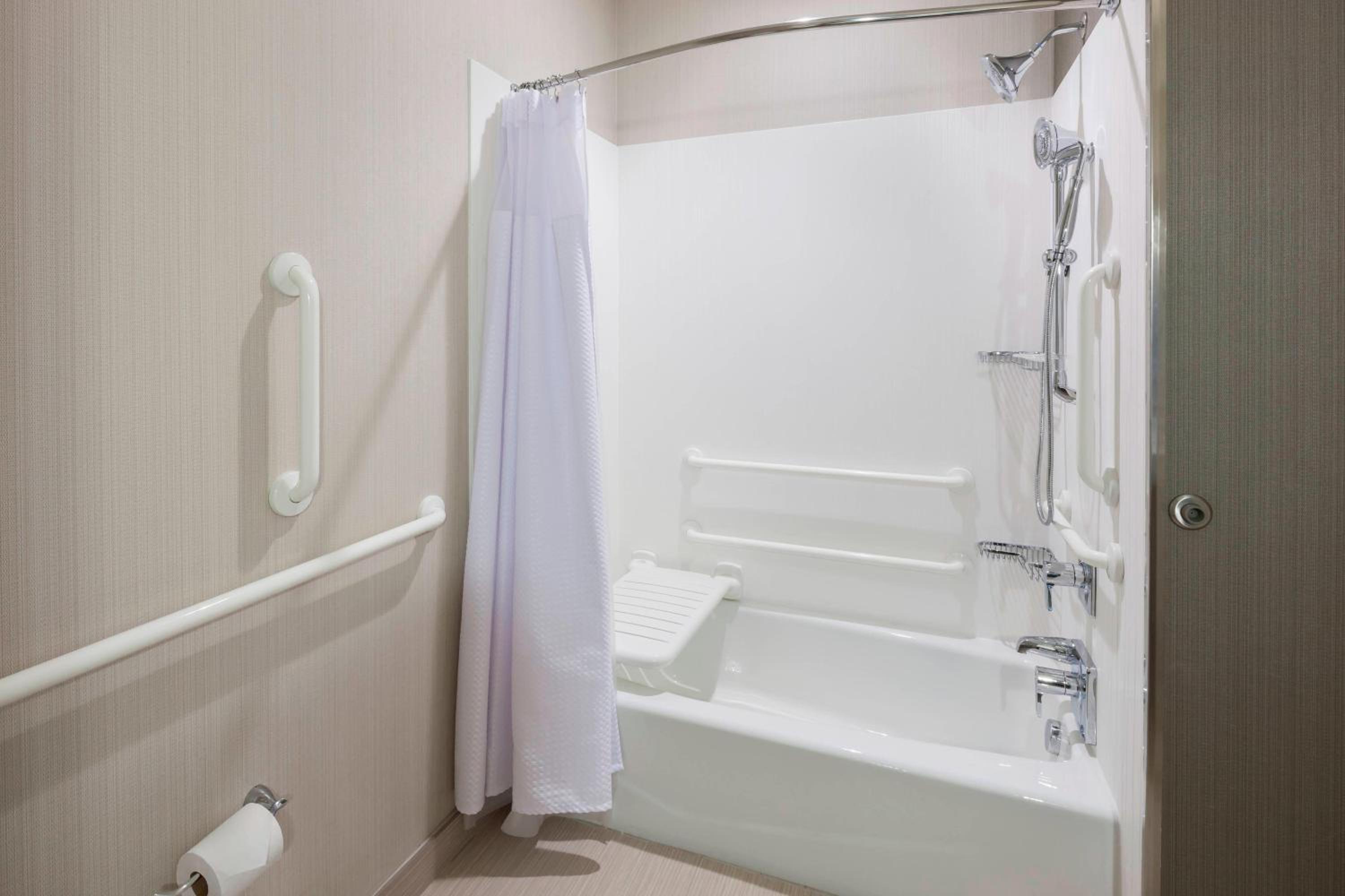 Courtyard by Marriott Houston North/Shenandoah - Property Image 14