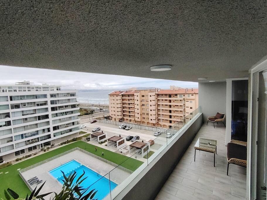 Hermoso depto con vista al mar y solo 50 mtrs de la playa